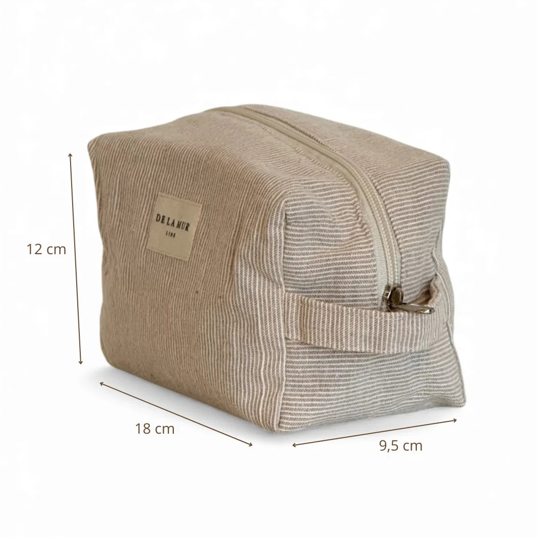 DeLaMur_Beauty Bag Medium IBI_Format