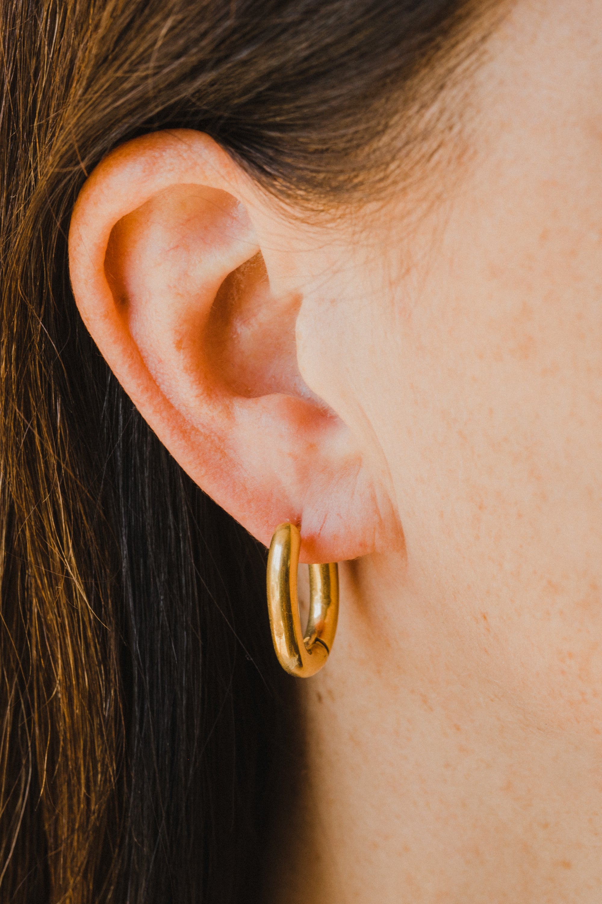 breite ovale Creolen