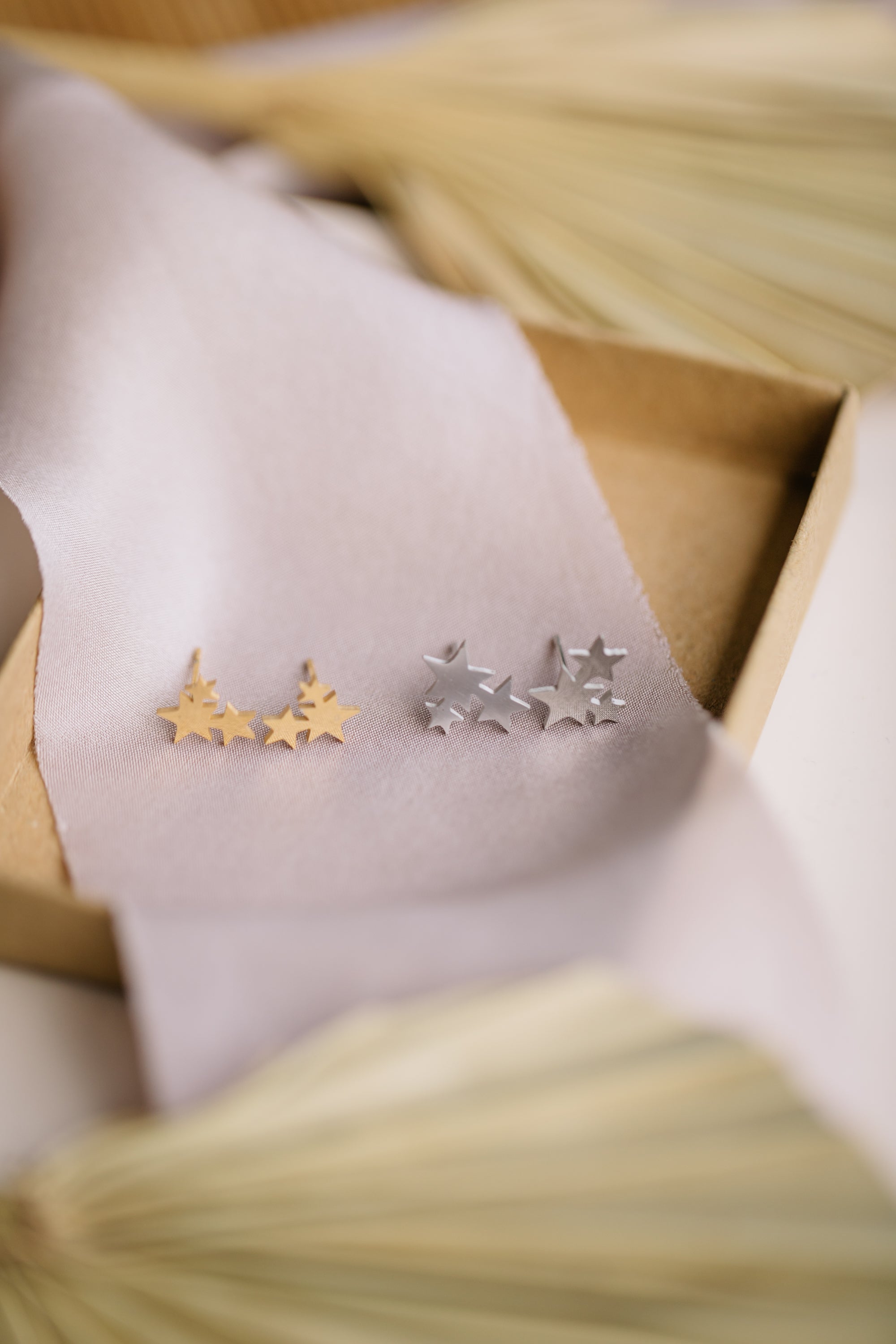 Ohrstecker drei Sterne groß