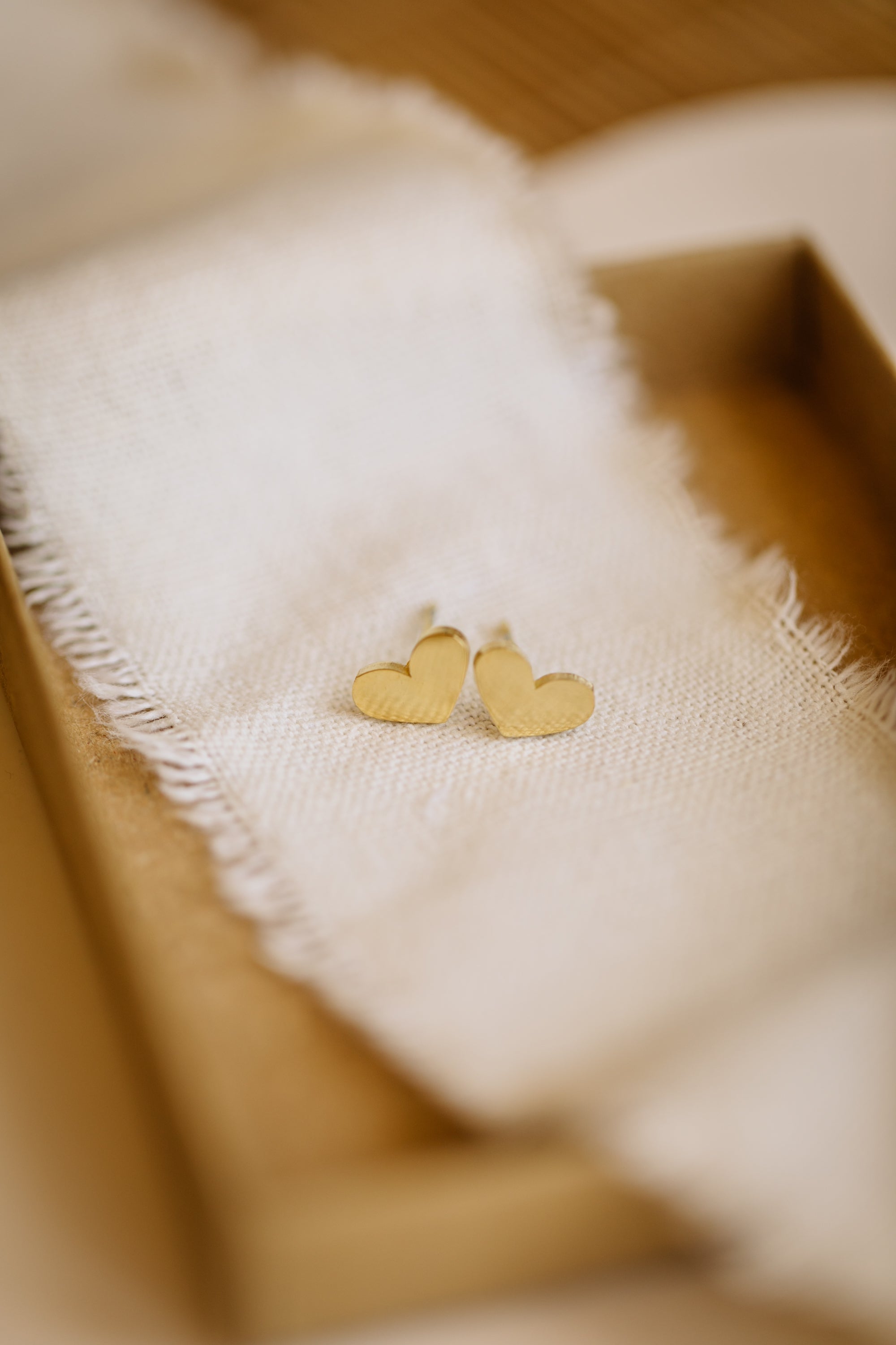 Ohrstecker breites Herz