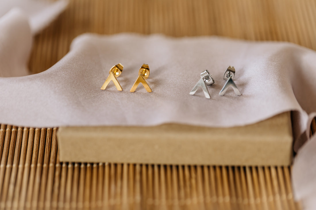 triangular arrow earrings