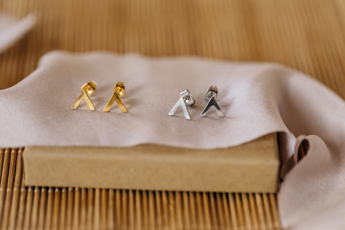 triangular arrow earrings