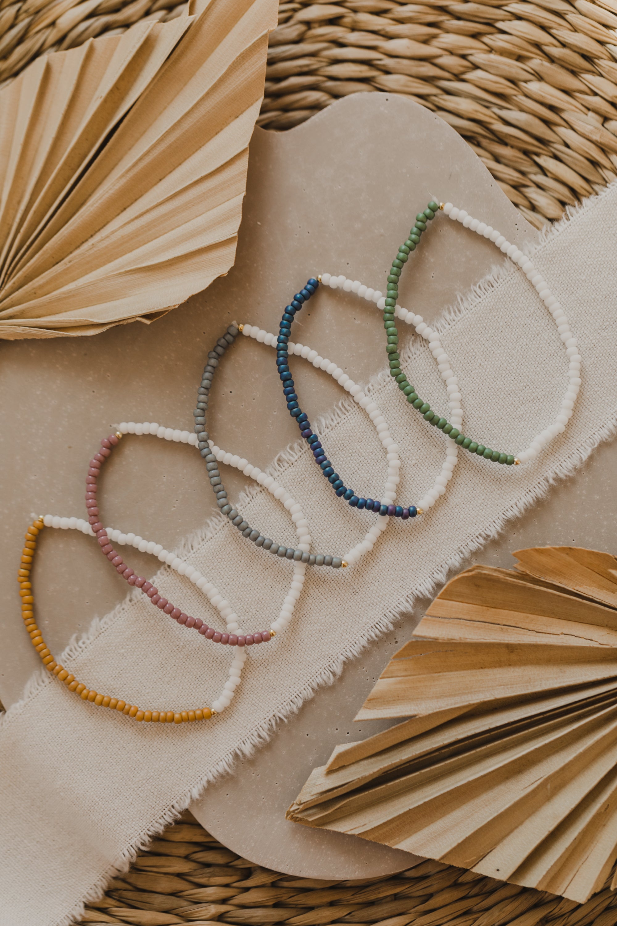 buntes Glasperlenarmband