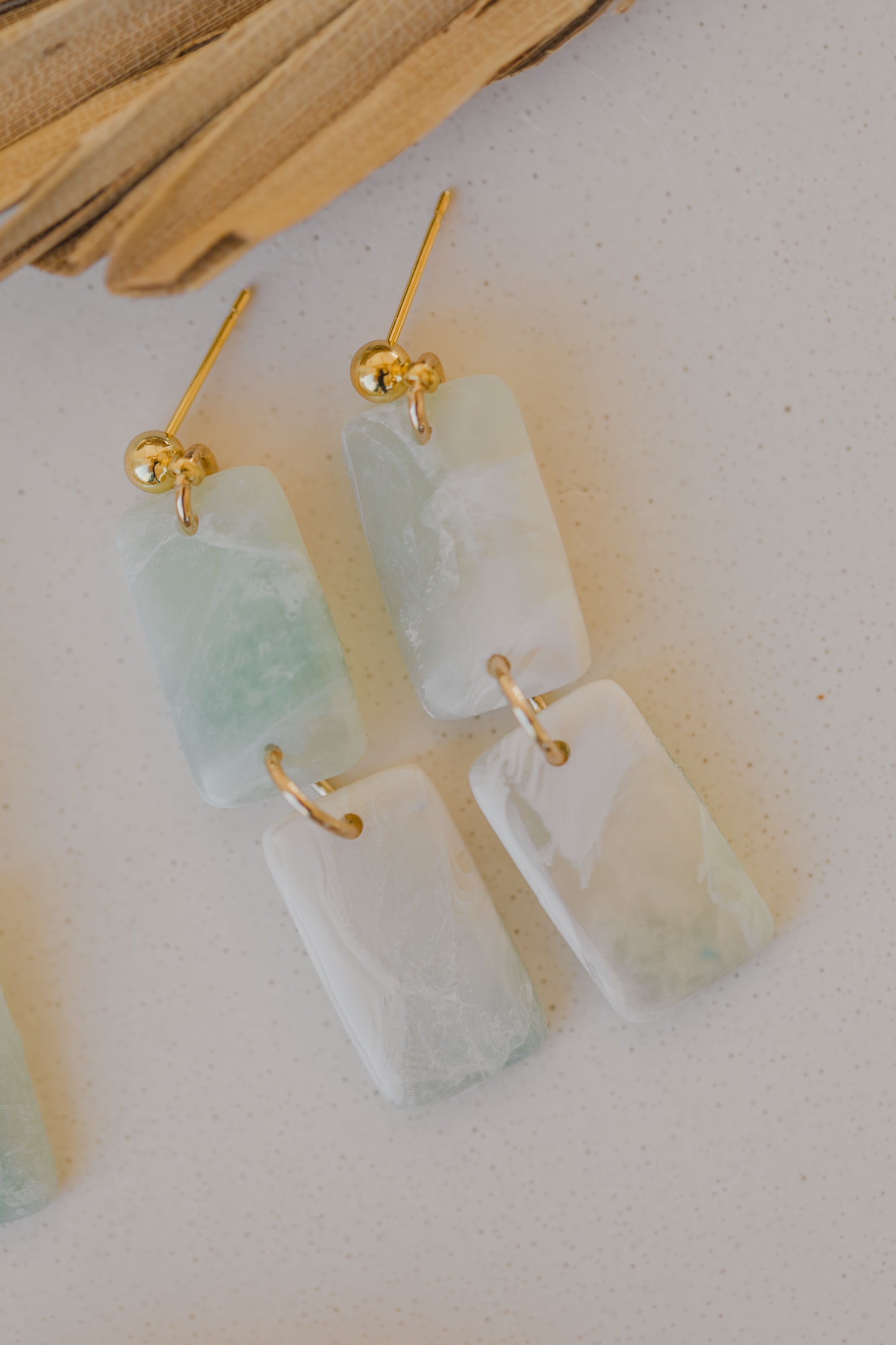 rechteckige lange Polymer Ton Ohrringe in hellem türkis