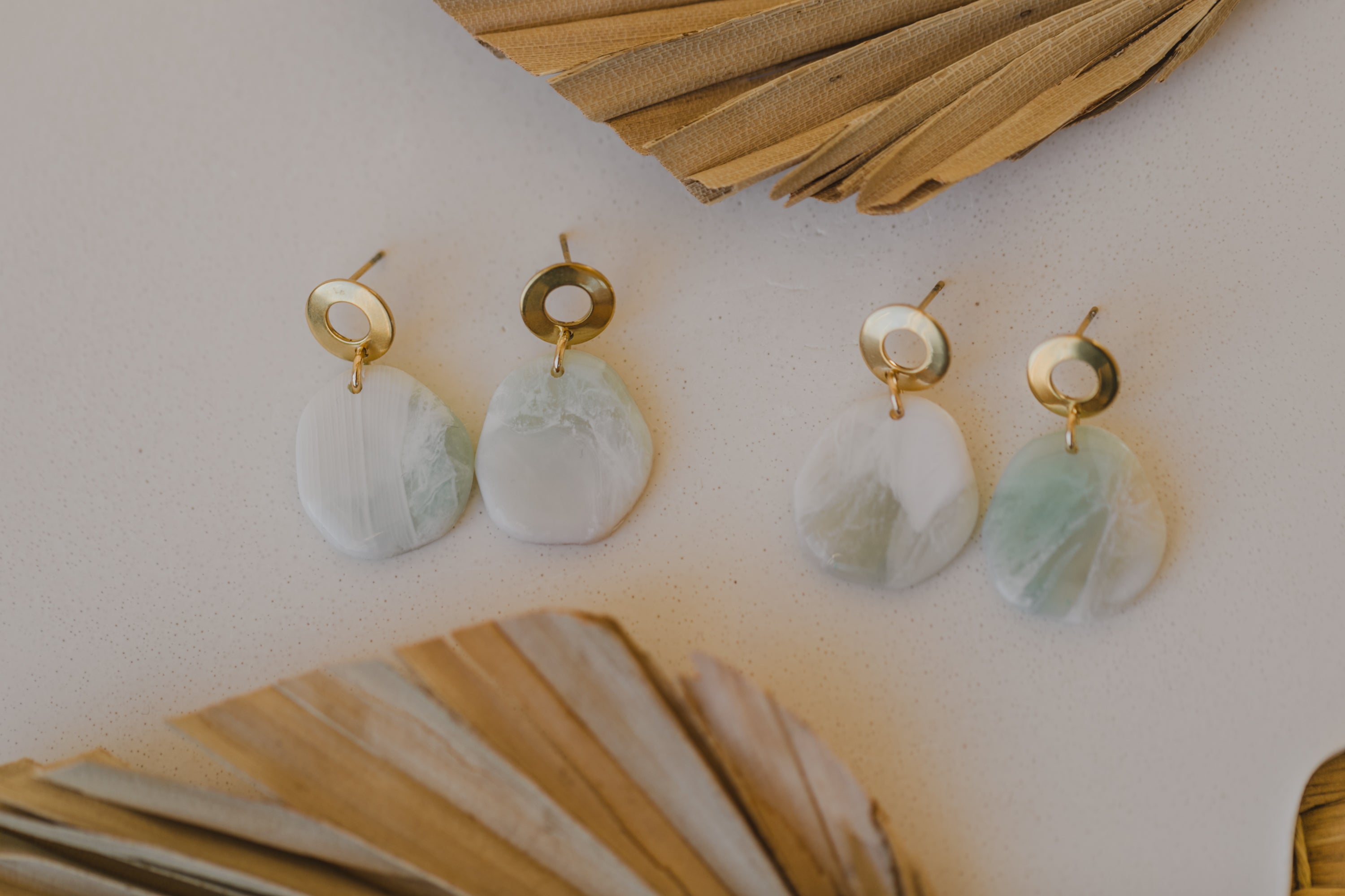 ovale Polymer Ton Ohrringe in hellem türkis