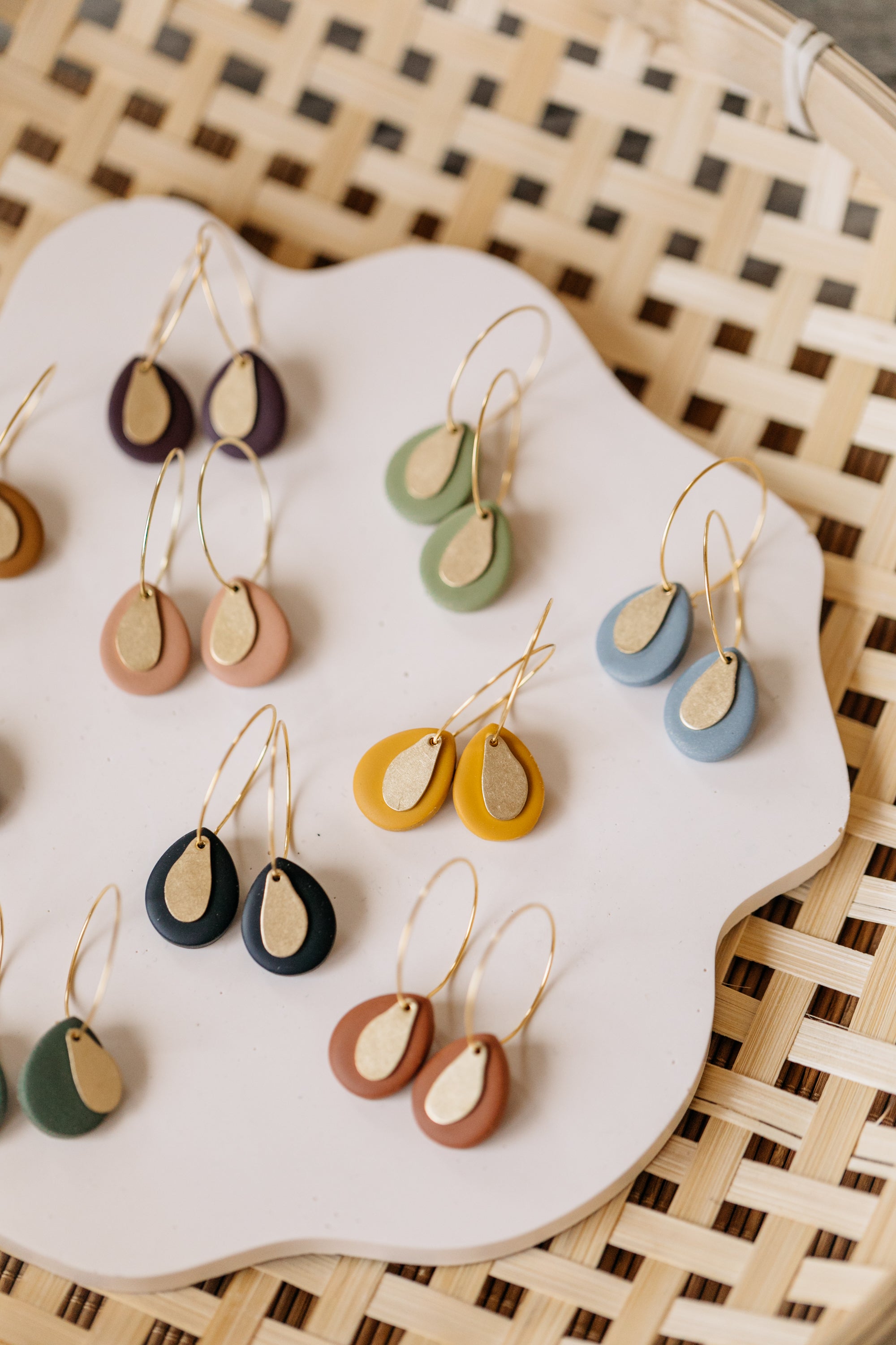 MORA - Tropfen Ohrringe aus Polymer Ton