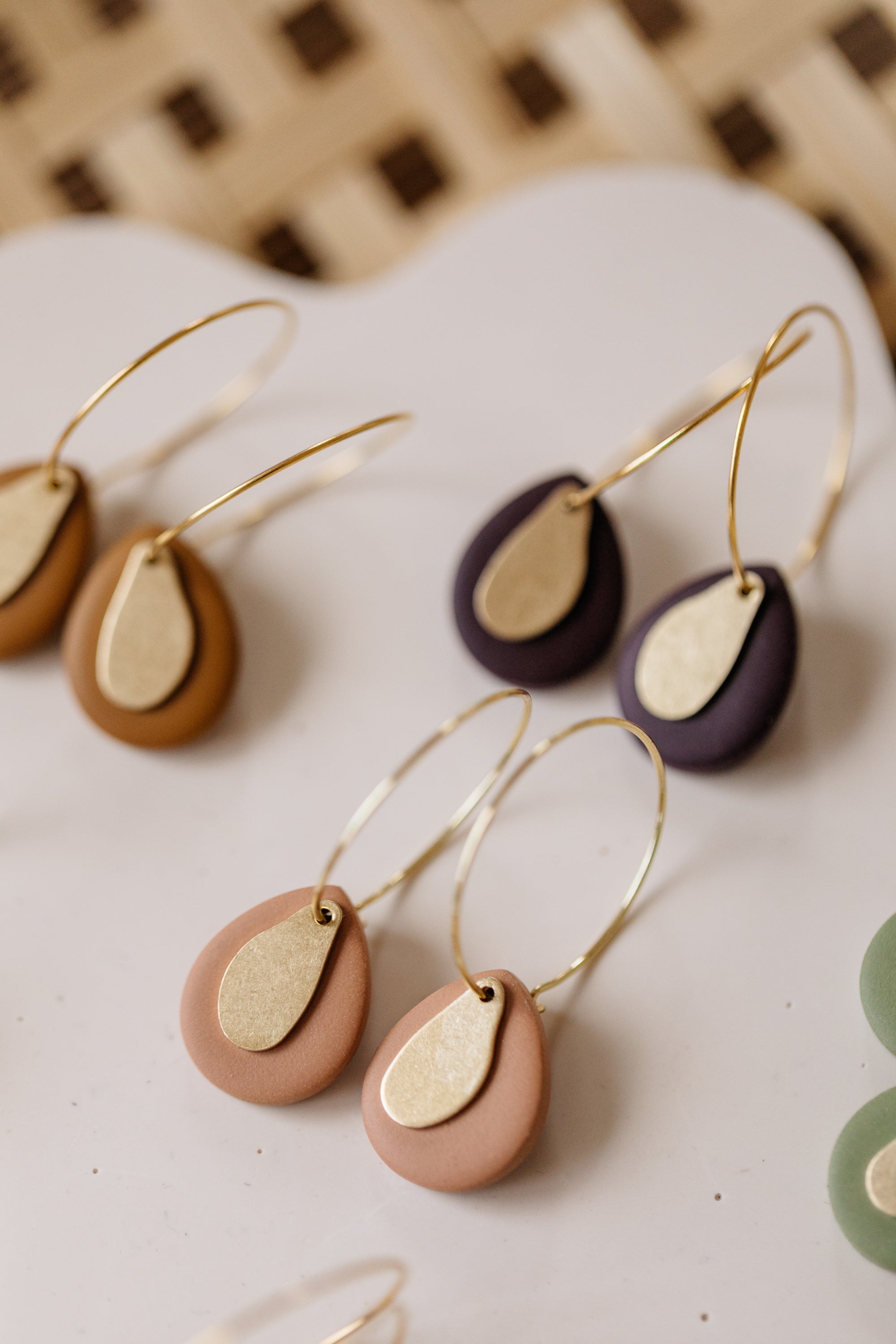 MORA - Tropfen Ohrringe aus Polymer Ton