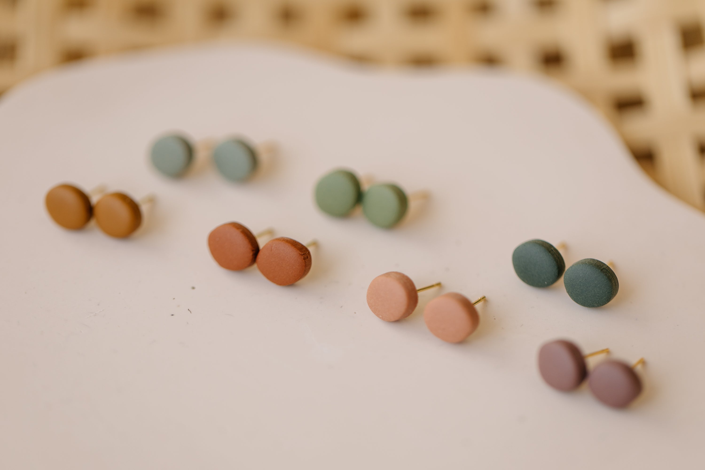 NELA - small oval earrings made of polymer clay