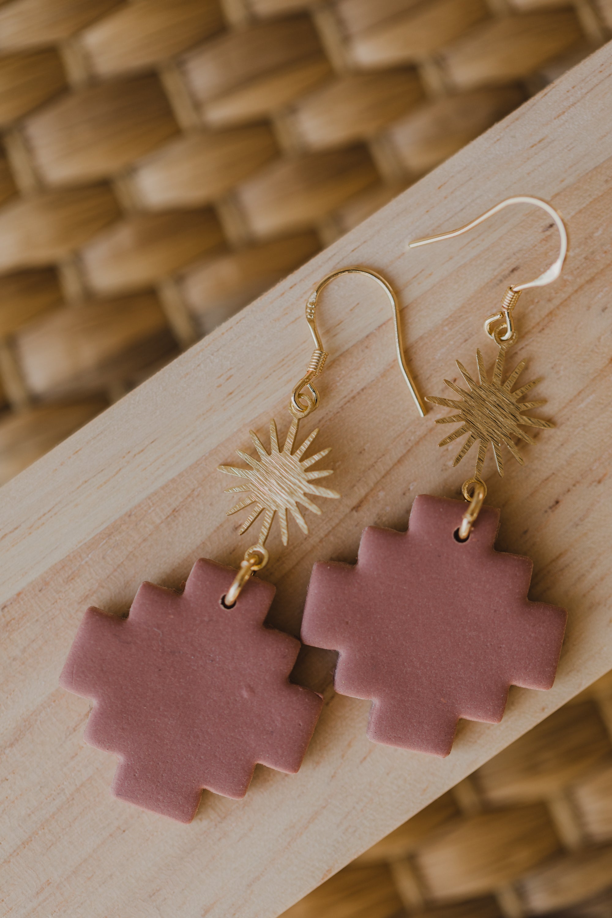 CONNIE - Ohrringe aus Polymer Ton in Rottönen