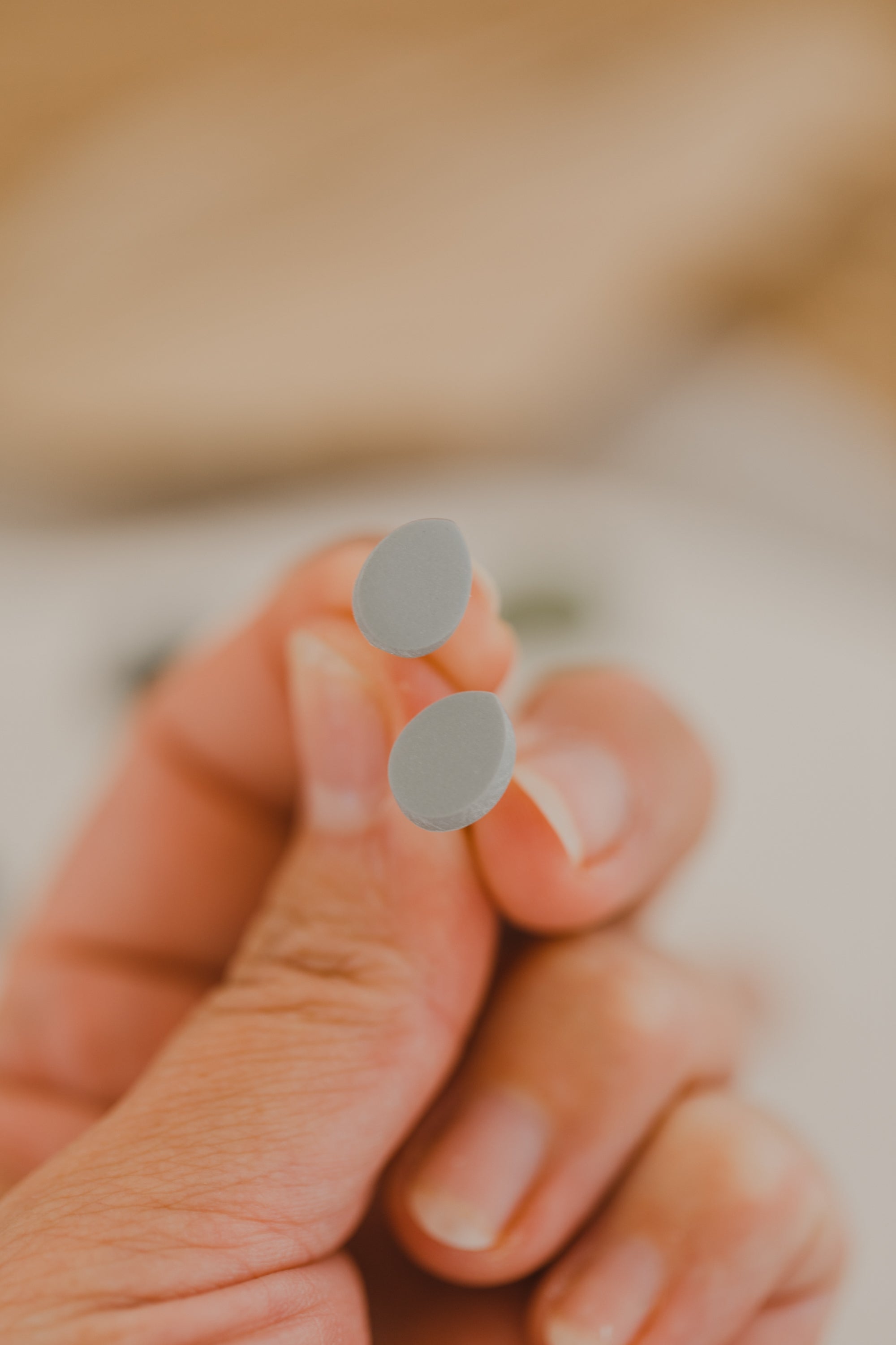 CLEO - small drop earrings made of polymer clay