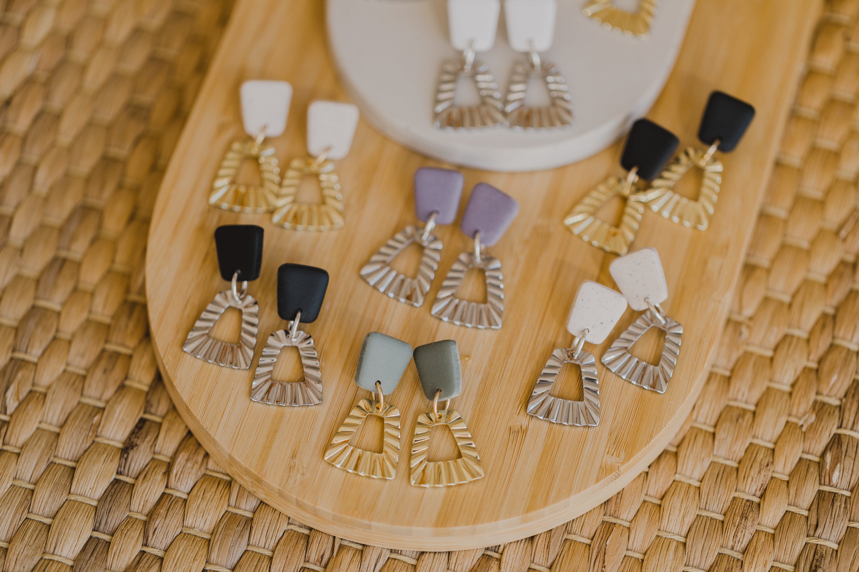 JAMILA - Polymer clay earrings with trapeze pendant