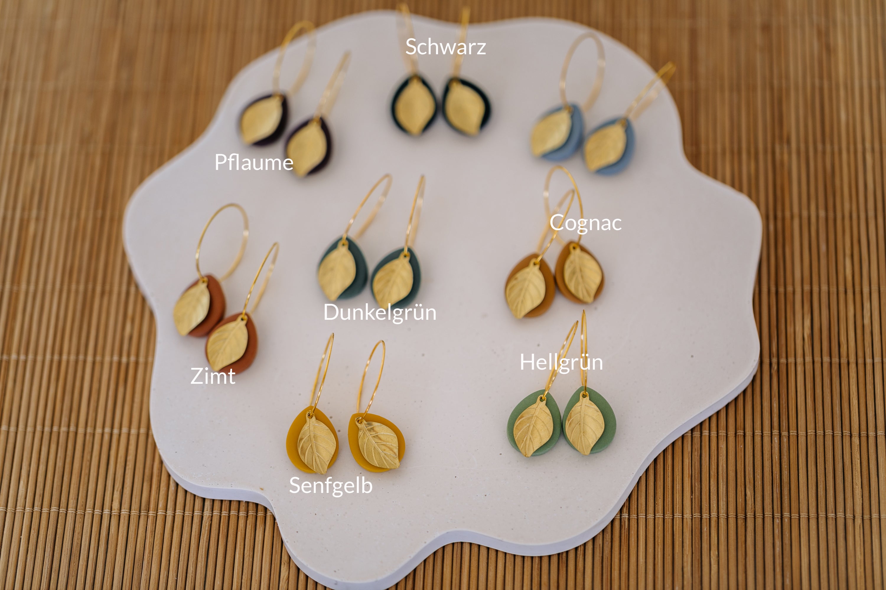 filigree creole made of titanium with various gemstones (aventurine)