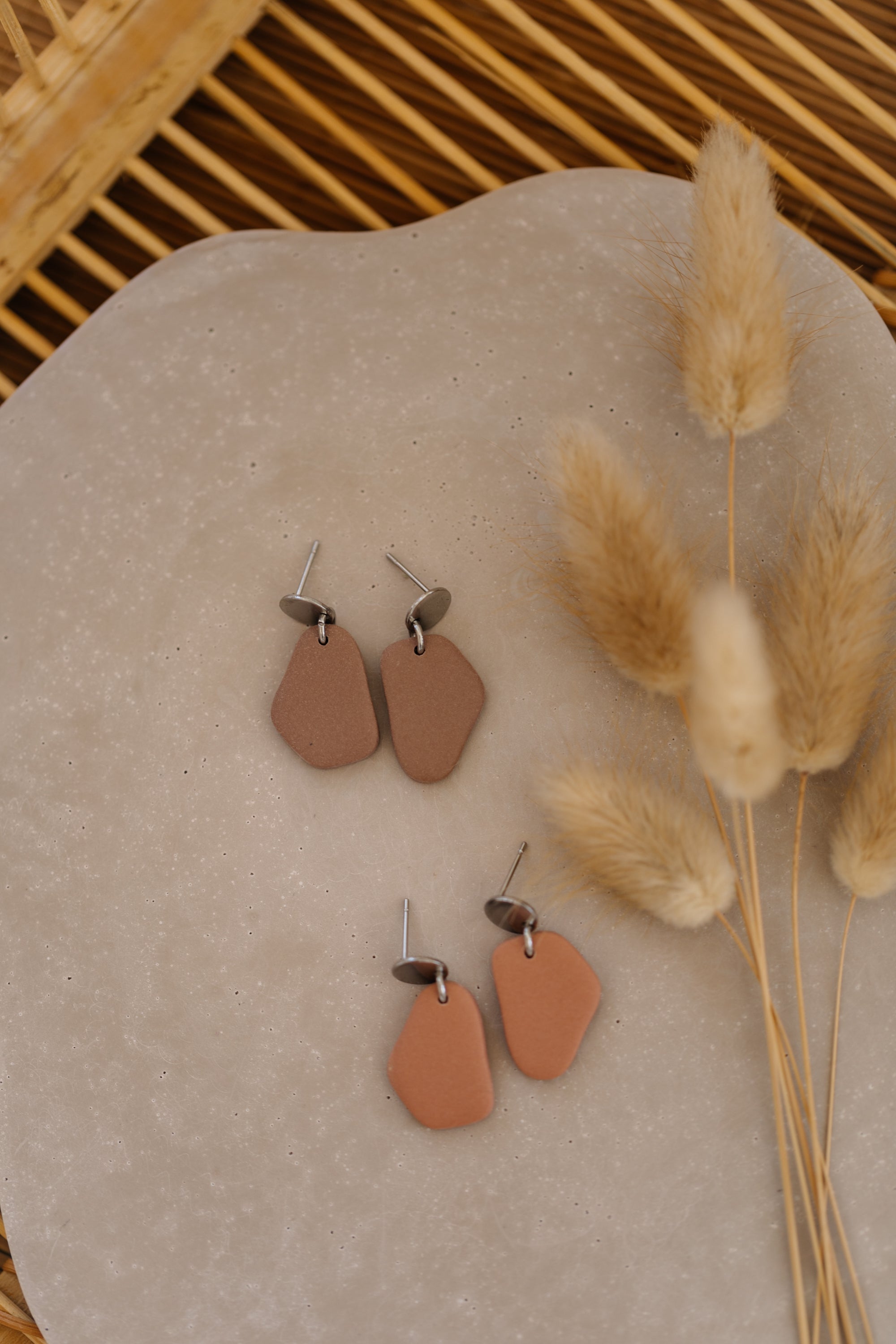 Francesca - Polymer clay earrings in orange, light purple and red