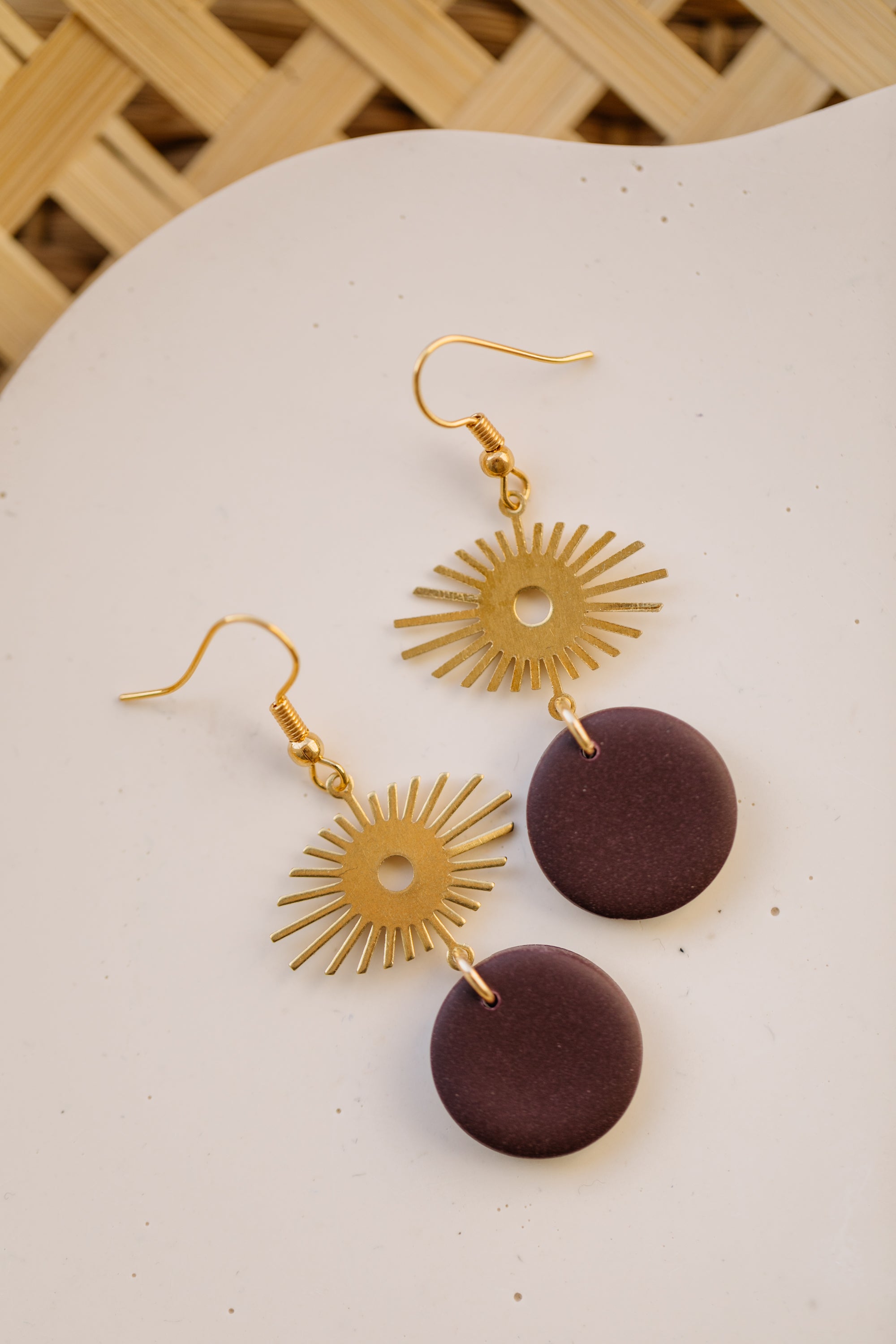 GISA - längliche Ohrringe aus Polymer Ton in Rottönen