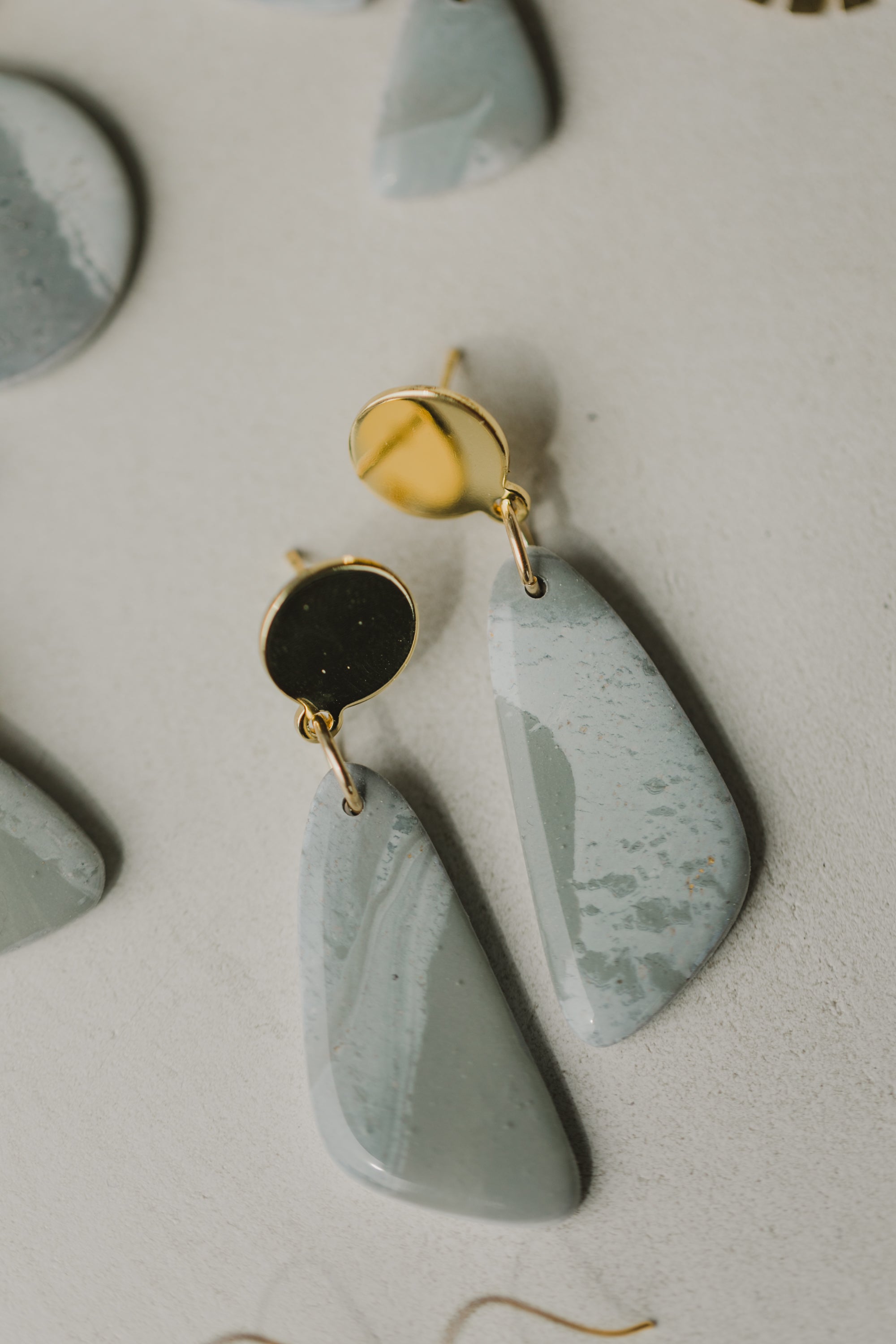 MINTY - mintfarbene Polymer Ton Ohrringe