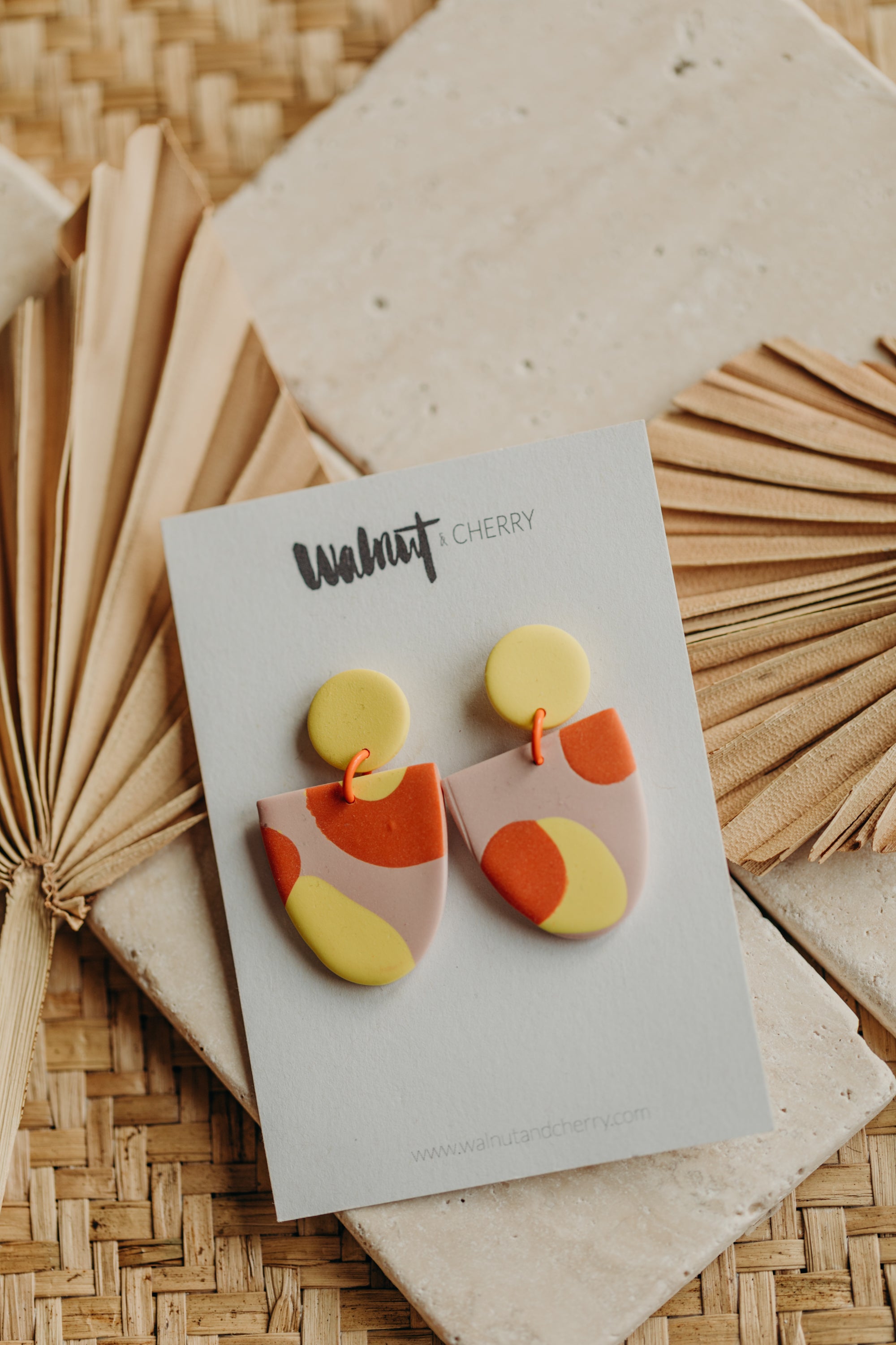 ORLA - große Statement Polymer Ton in Gelb, Rosa und Orange