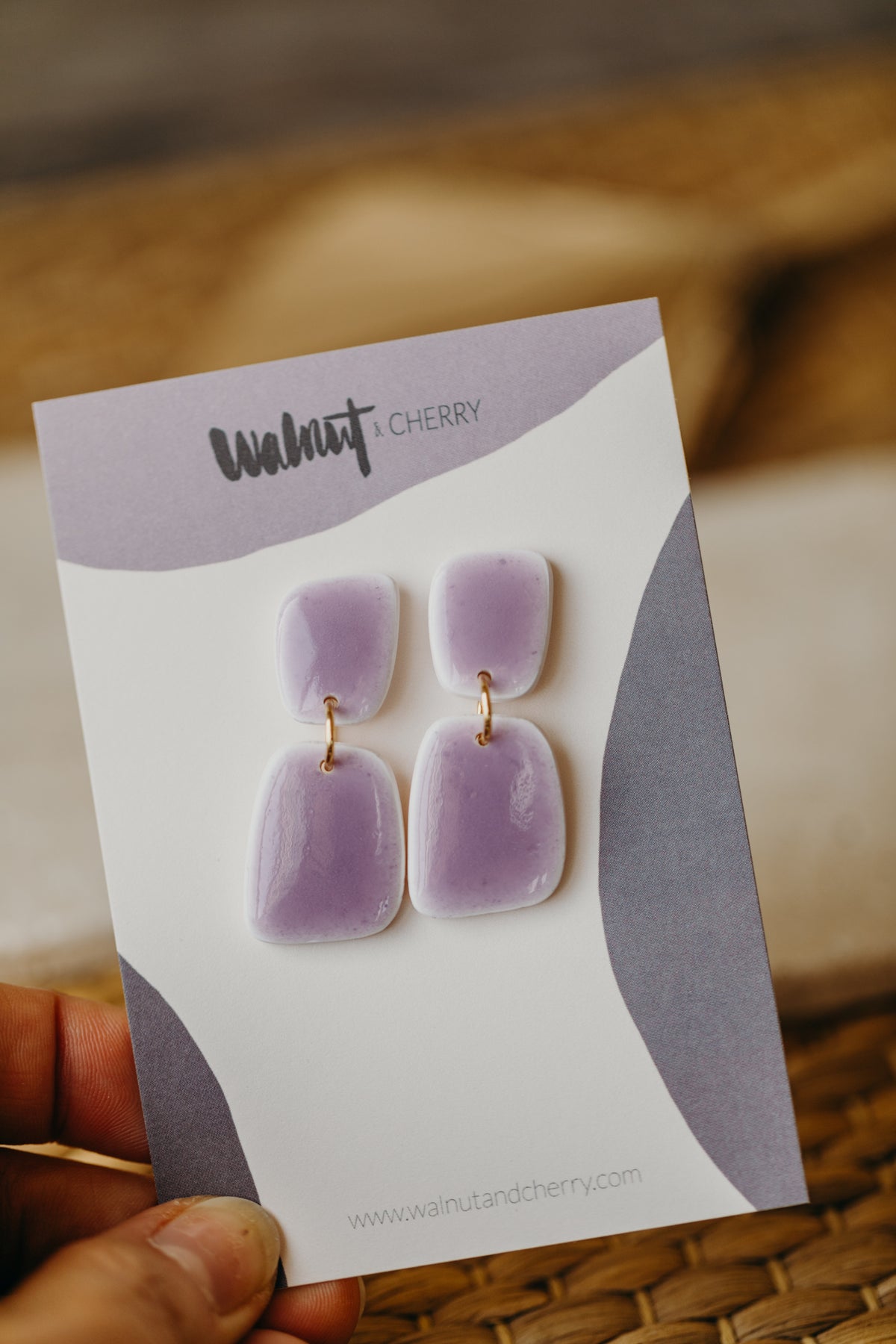 AURELIE - rechteckige lila Polymer Ton Ohrringe im Keramik Look