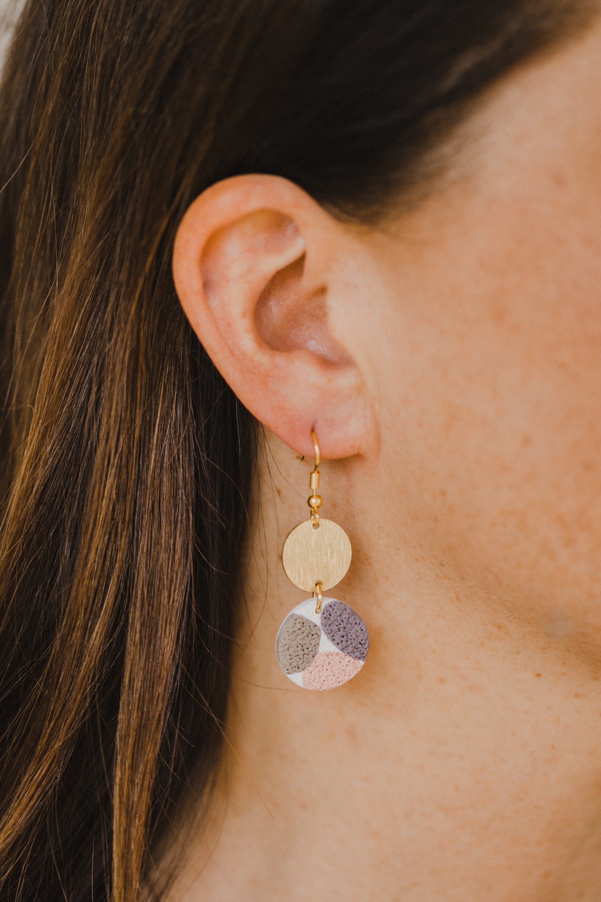 Bunte Terrazzo Ohrringe aus Polymer Ton