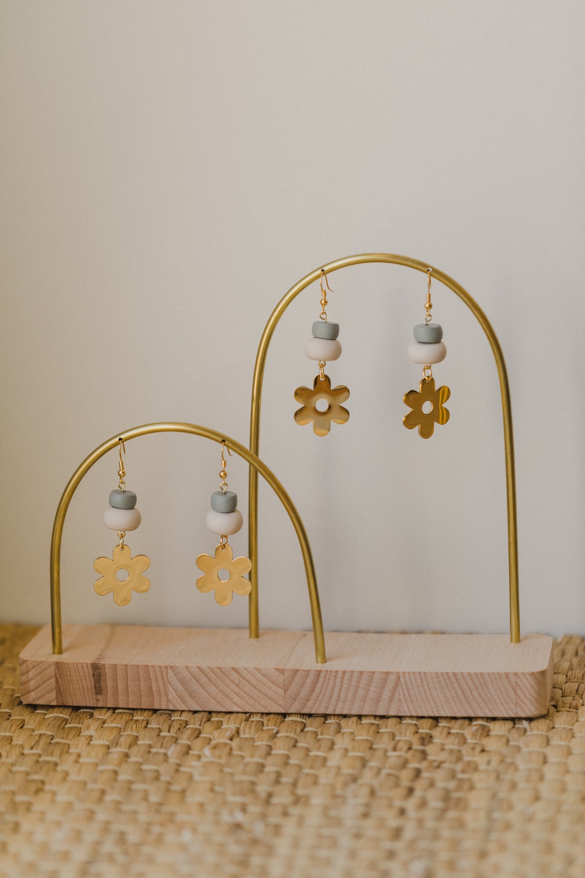 JUNA - Blumen Ohrringe aus Polymer Ton