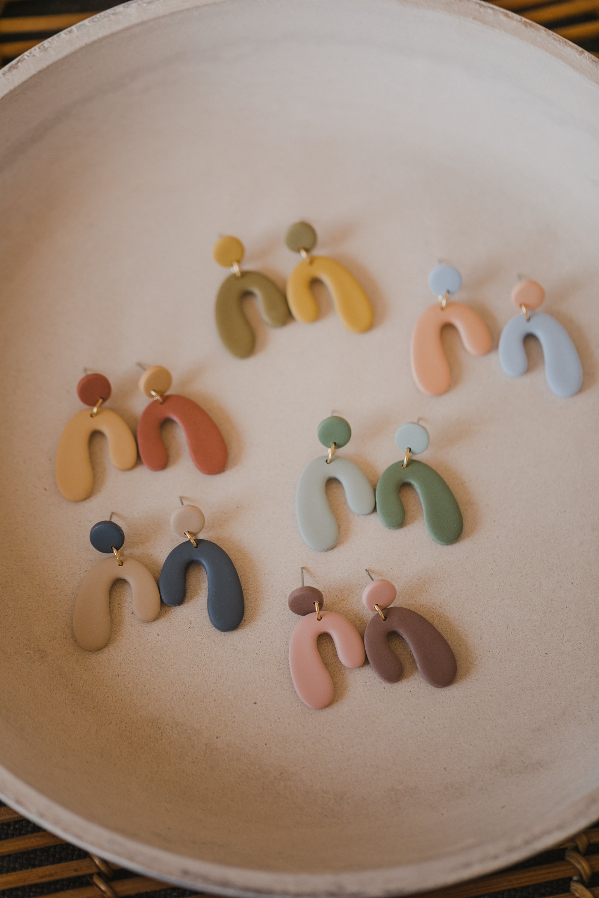 MARJA - small drop earrings gold