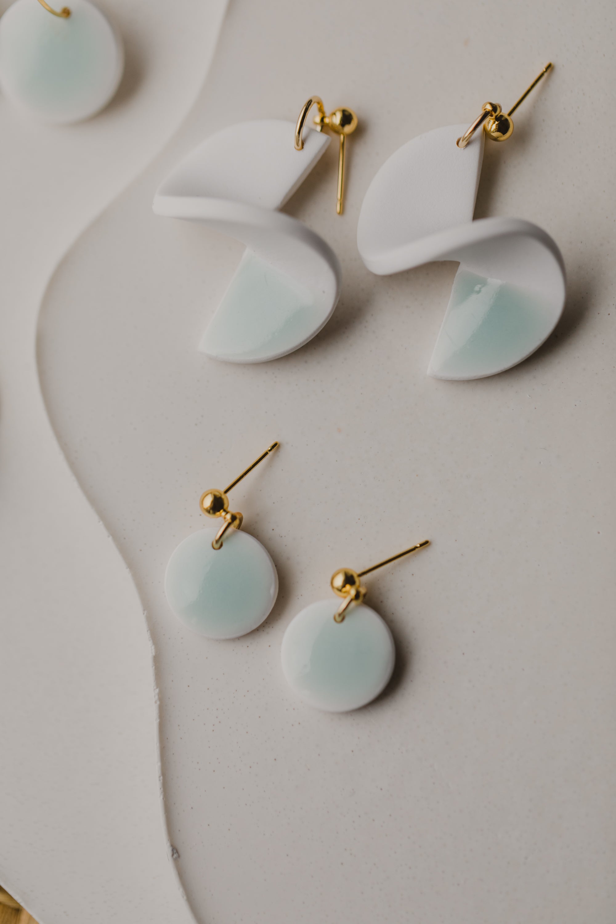 three-colored polymer clay earrings in ceramic look