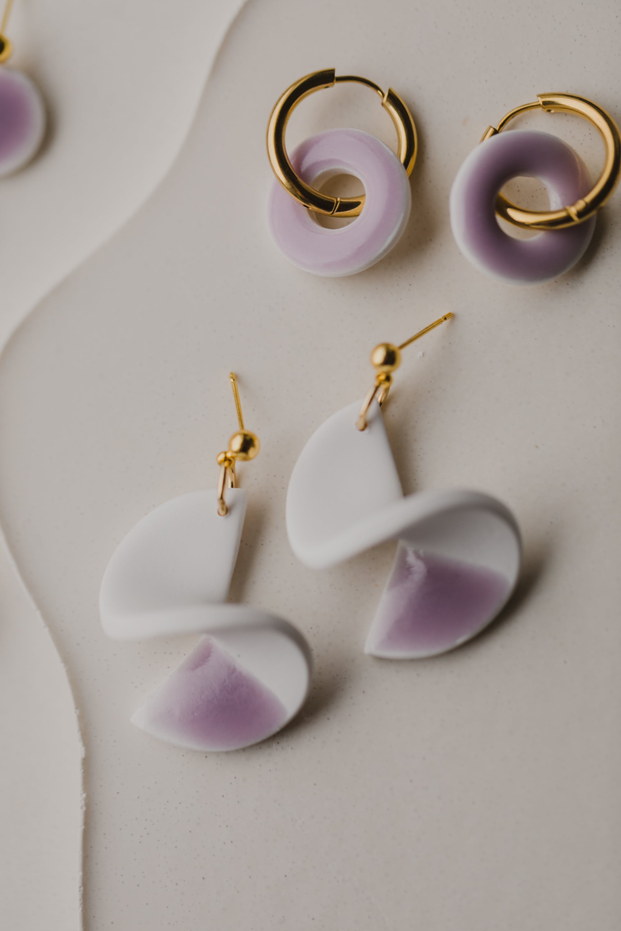 three-colored polymer clay earrings in ceramic look