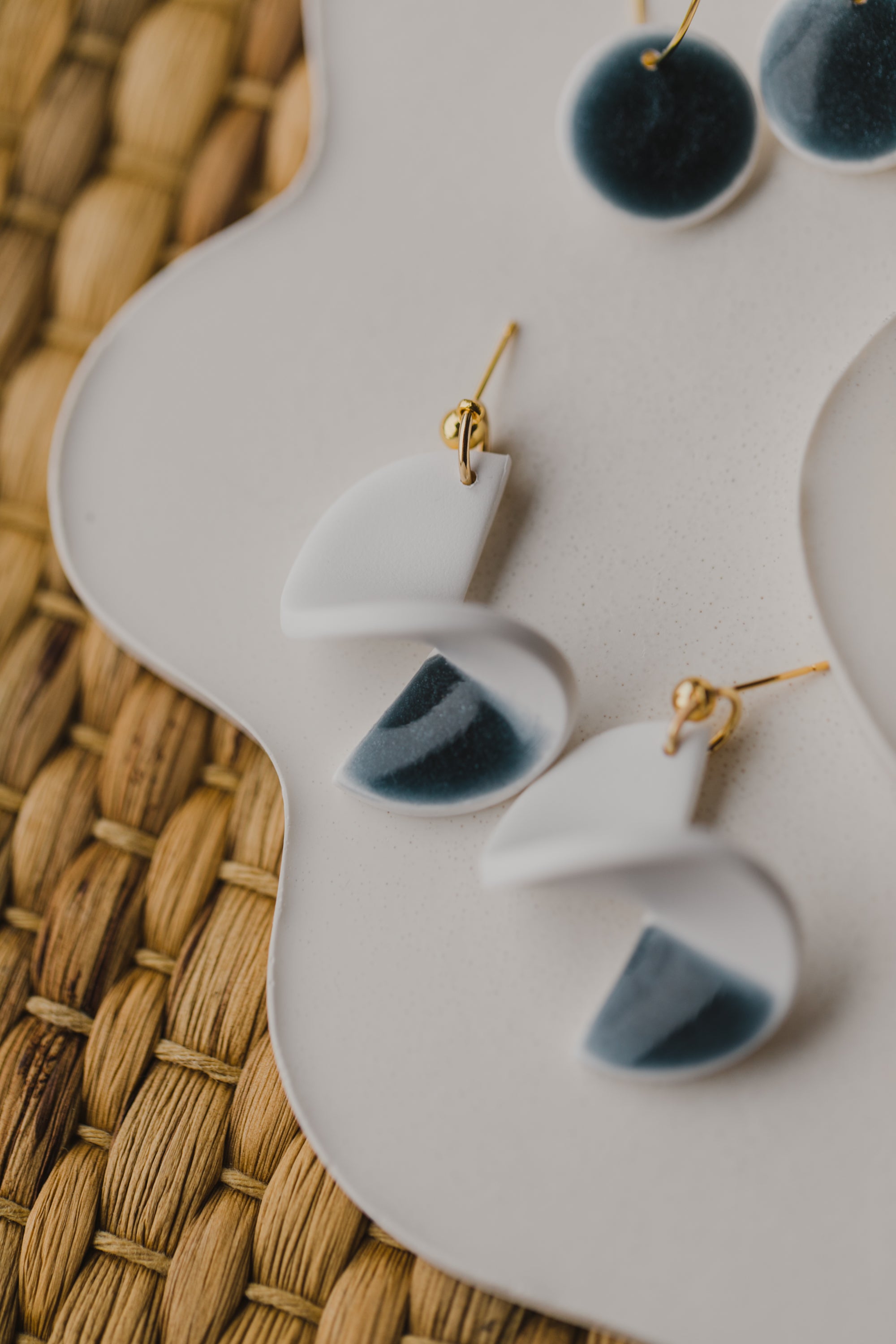 three-colored polymer clay earrings in ceramic look