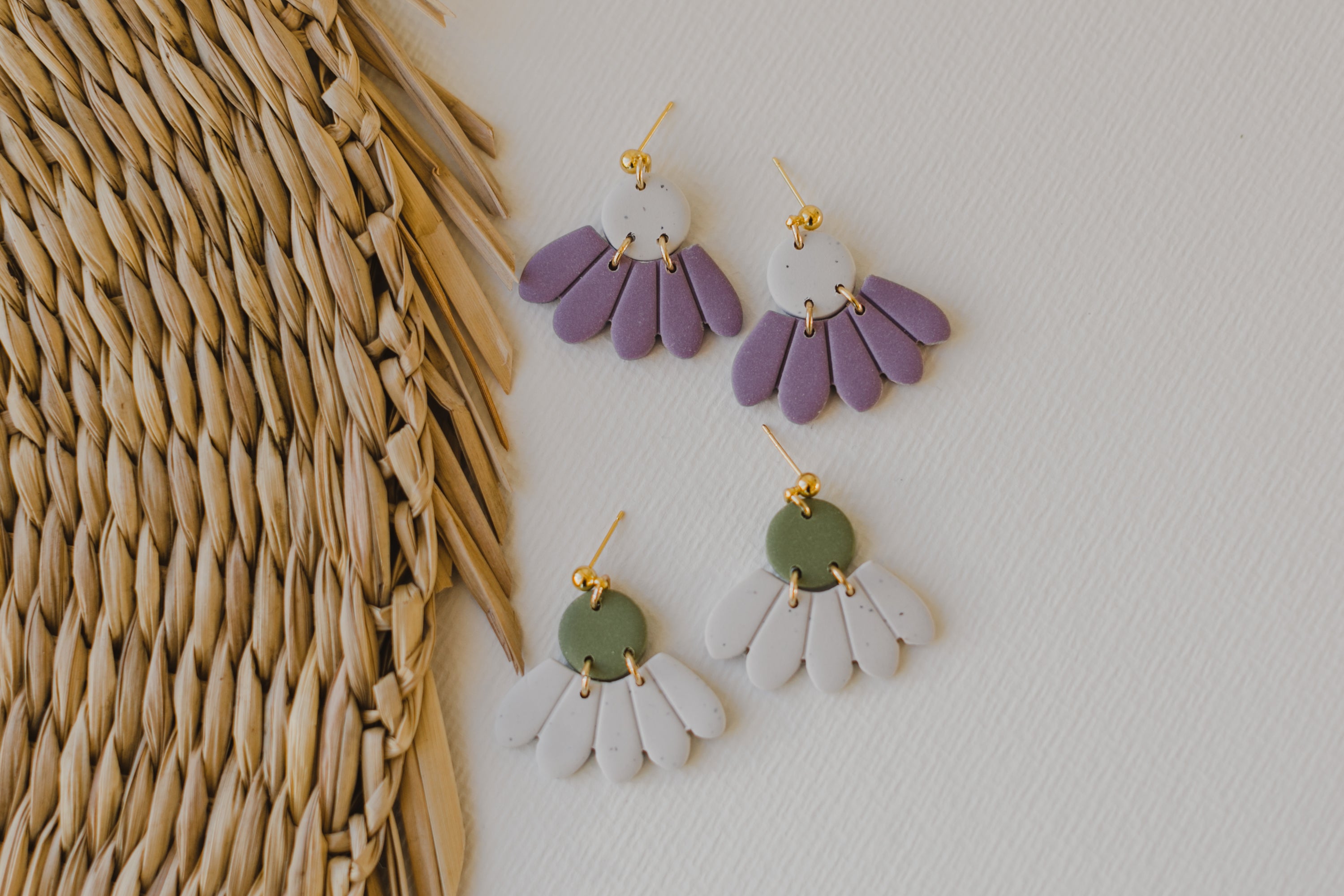 blumige Polymer Ton Ohrringe in Frühlingsfarben