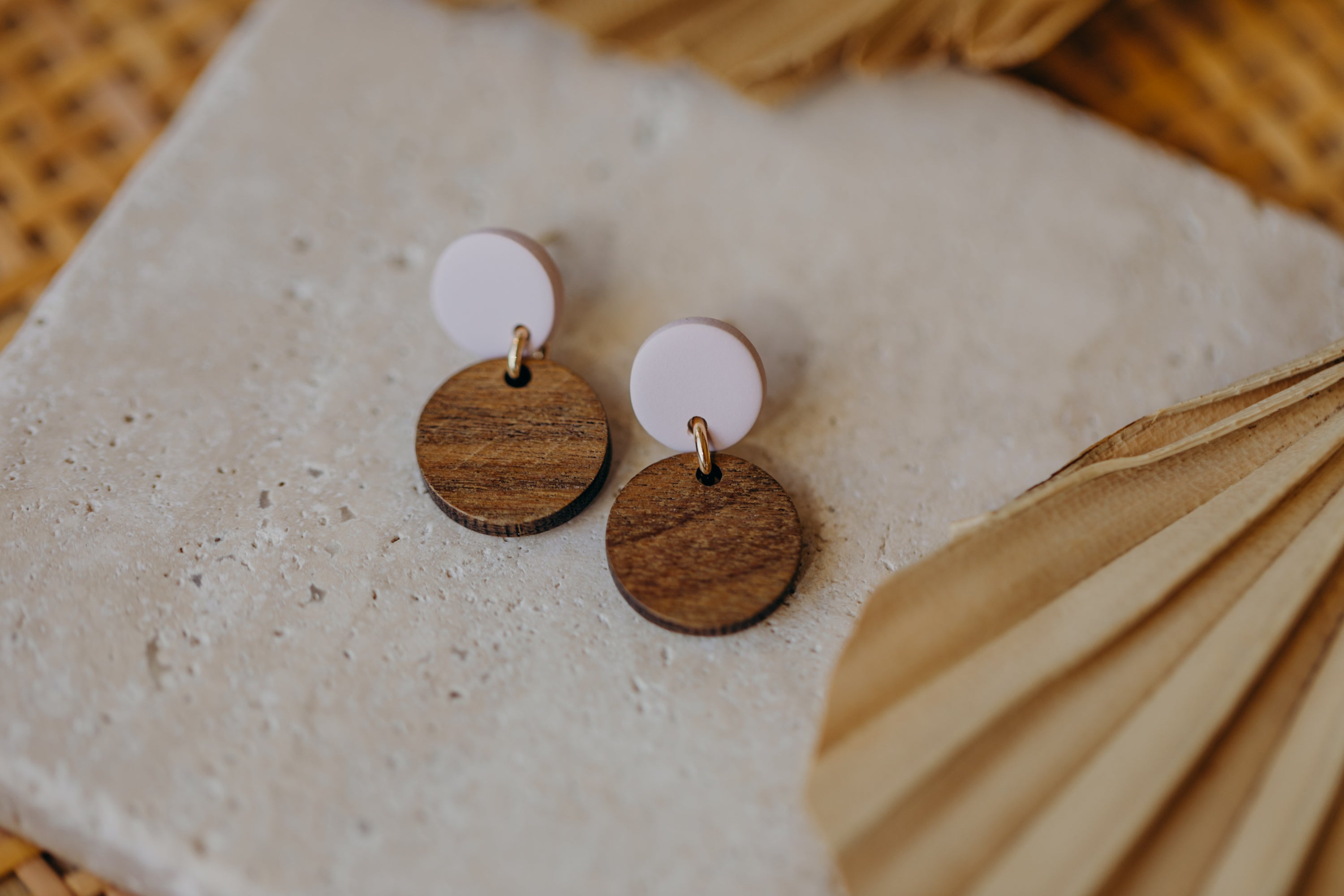 YUMI - round light pink polymer clay earrings with round wooden pendant