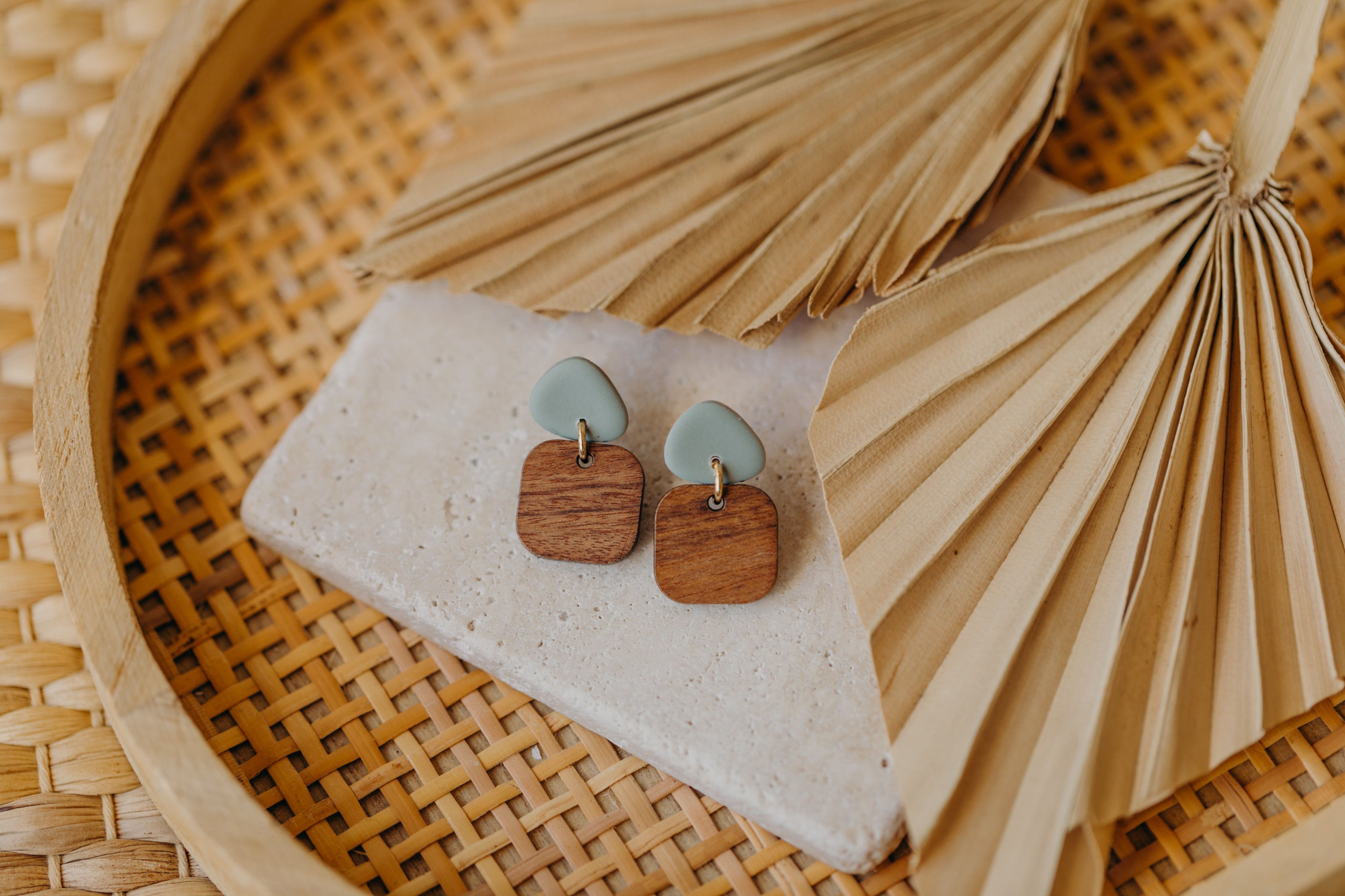 CARLA - triangular polymer clay earrings in mint with rectangular wooden pendant