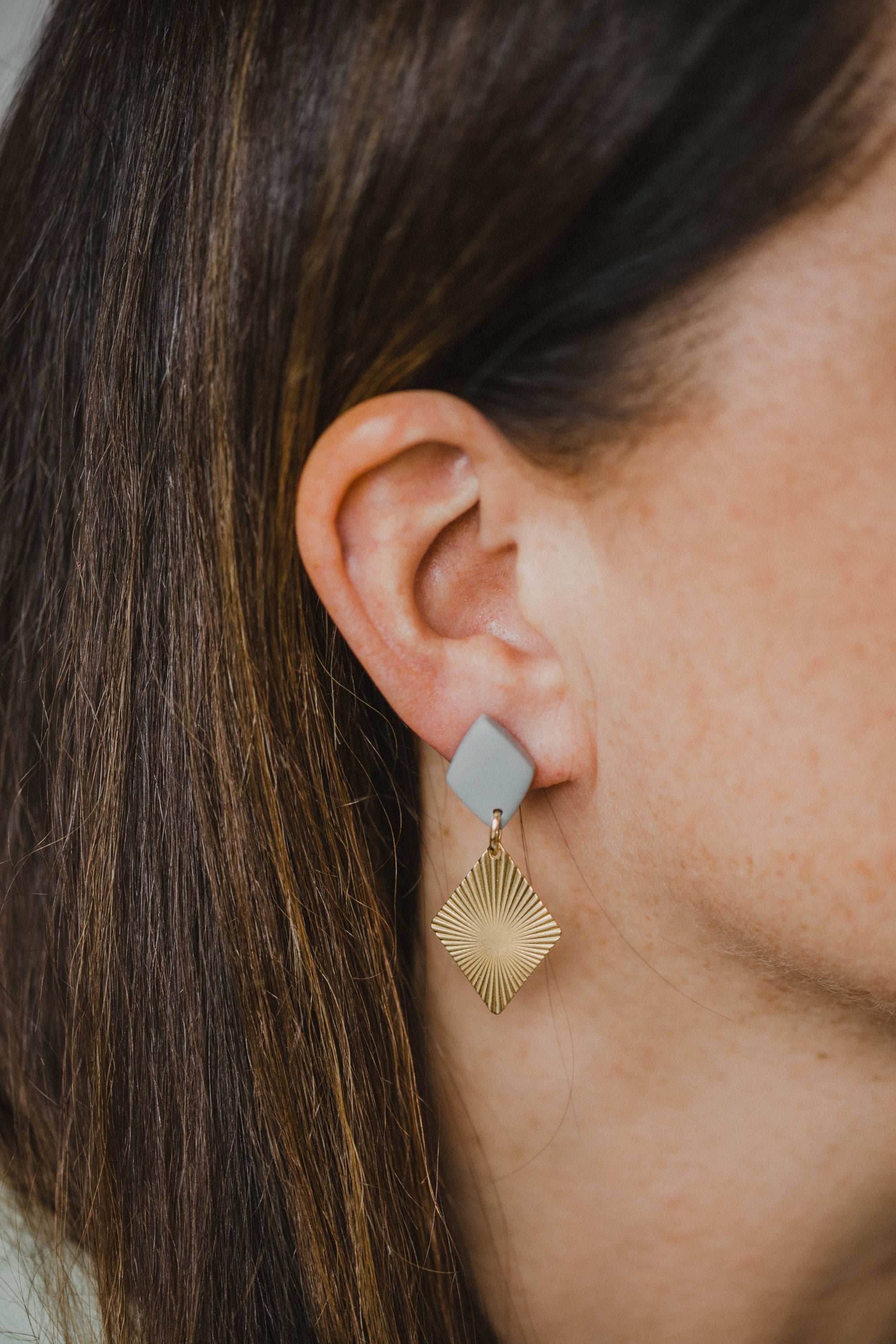 fringe earrings made of brass