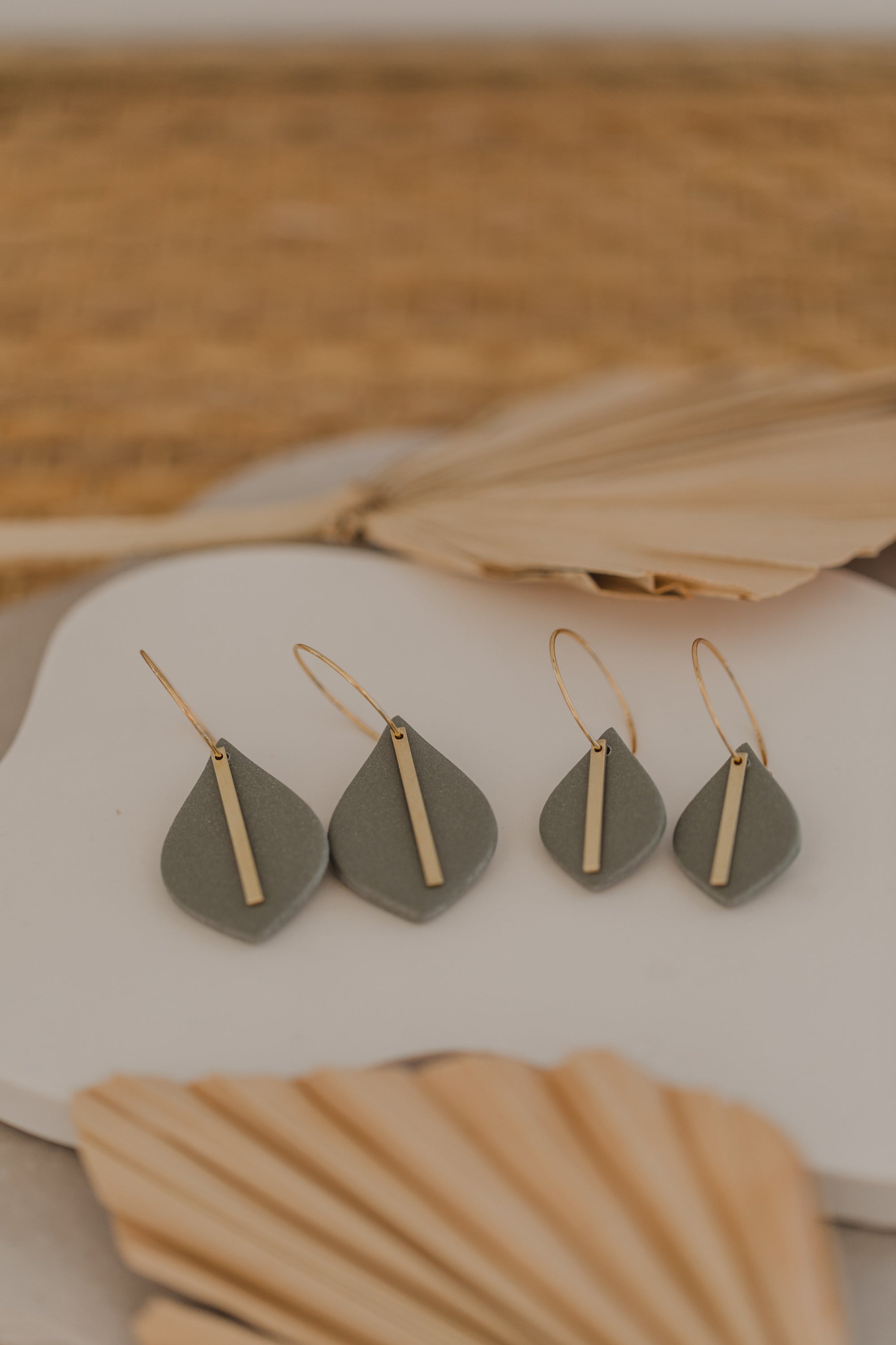 FLORENCE Mini - kleine Tropfen Ohrringe aus Polymer Ton