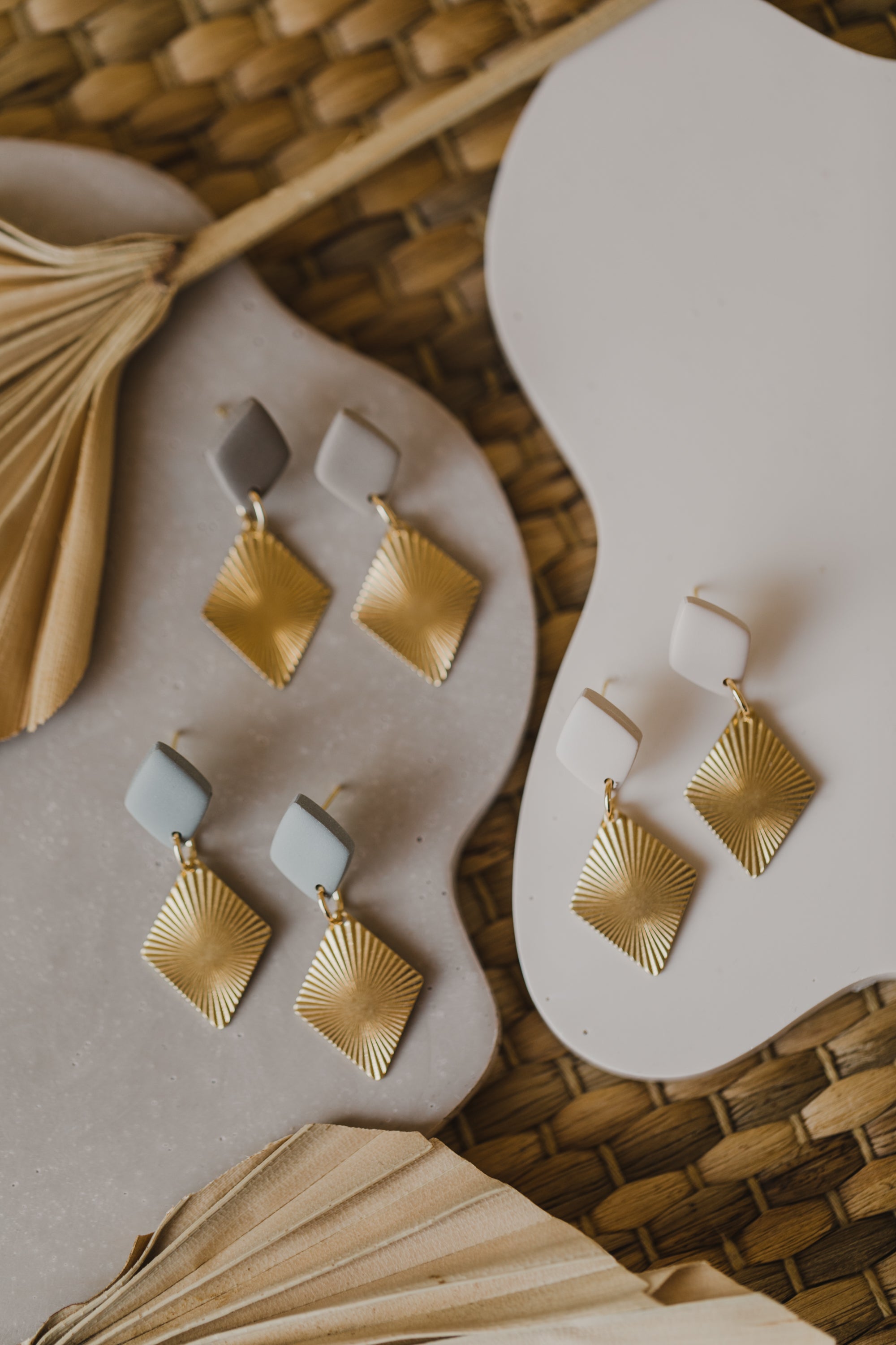 fringe earrings made of brass