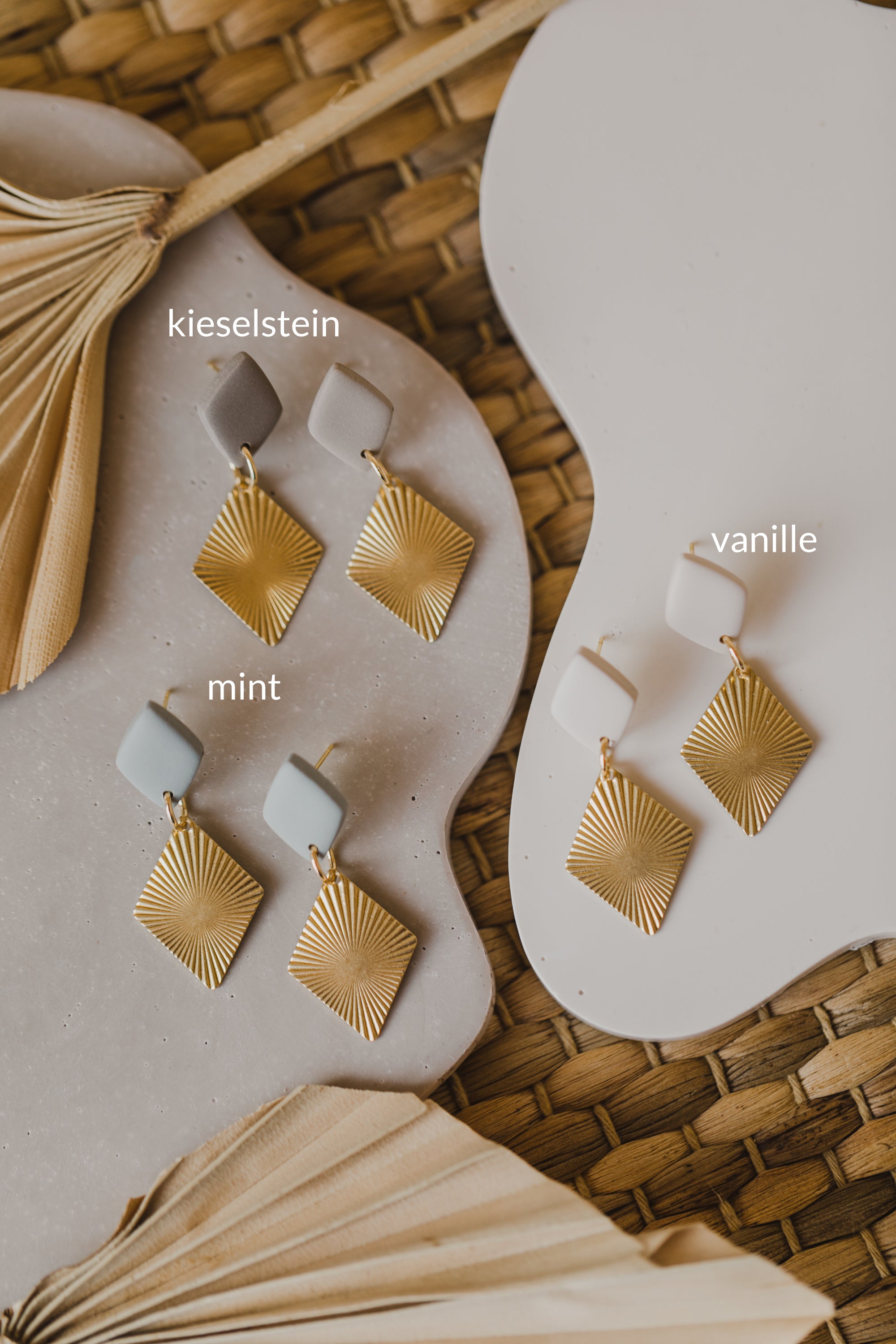 fringe earrings made of brass