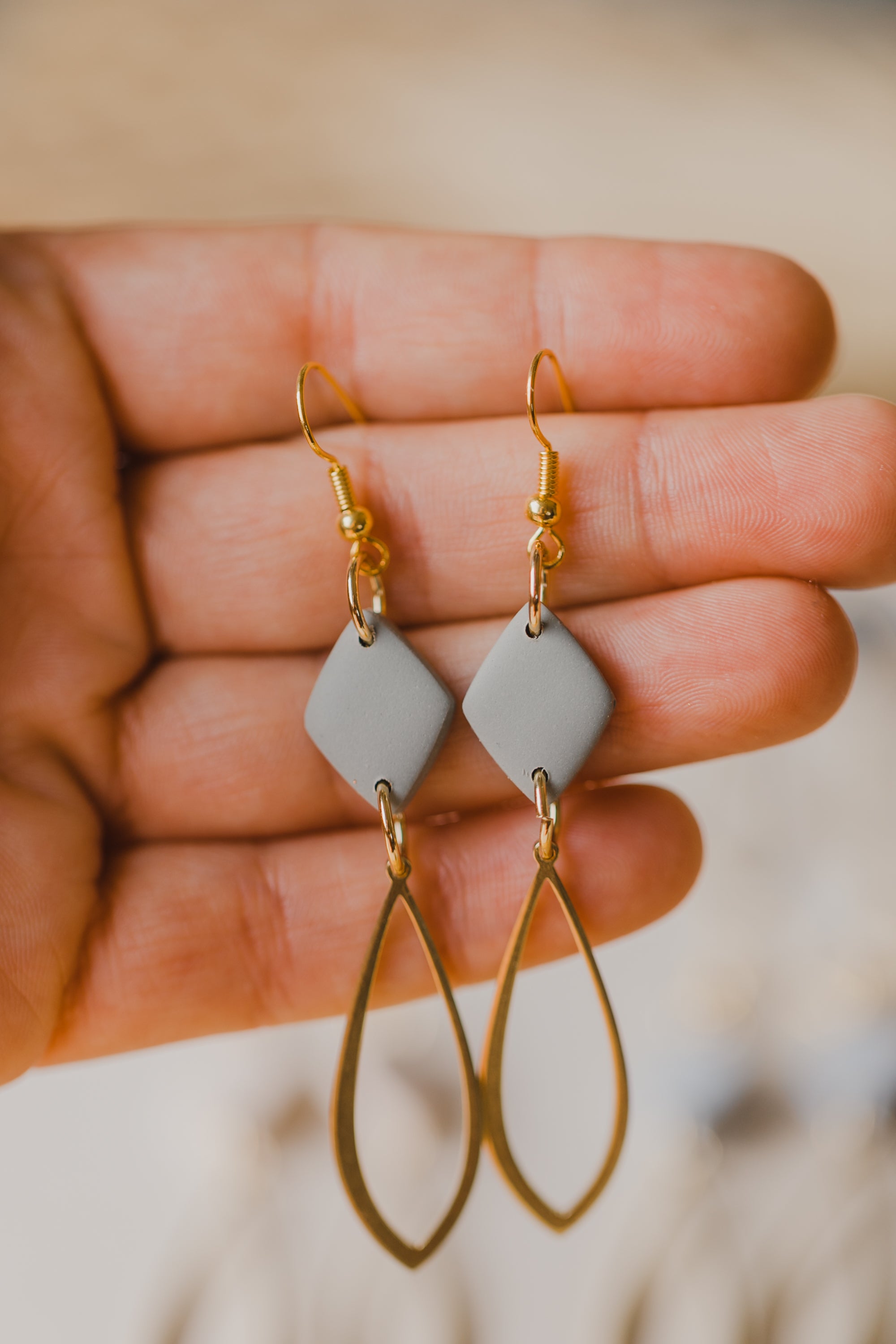 fringe earrings made of brass