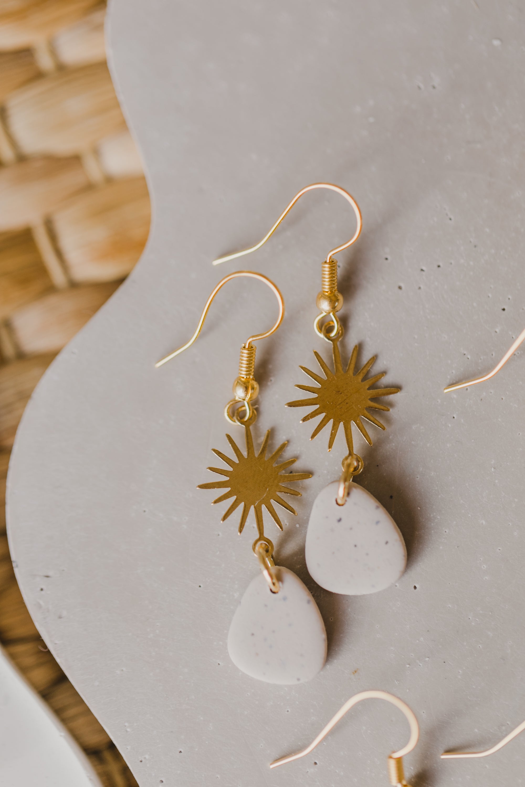 fringe earrings made of brass