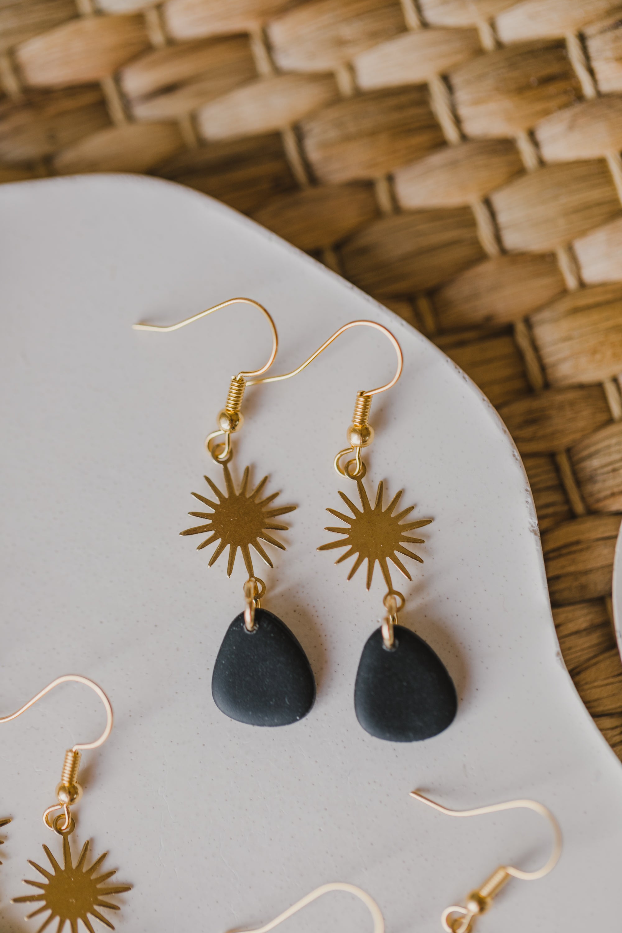 fringe earrings made of brass