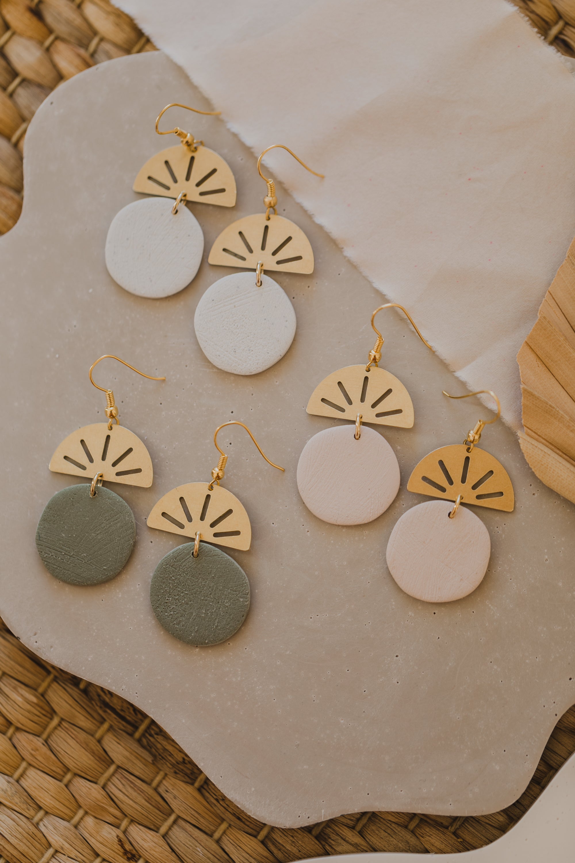 fringe earrings made of brass