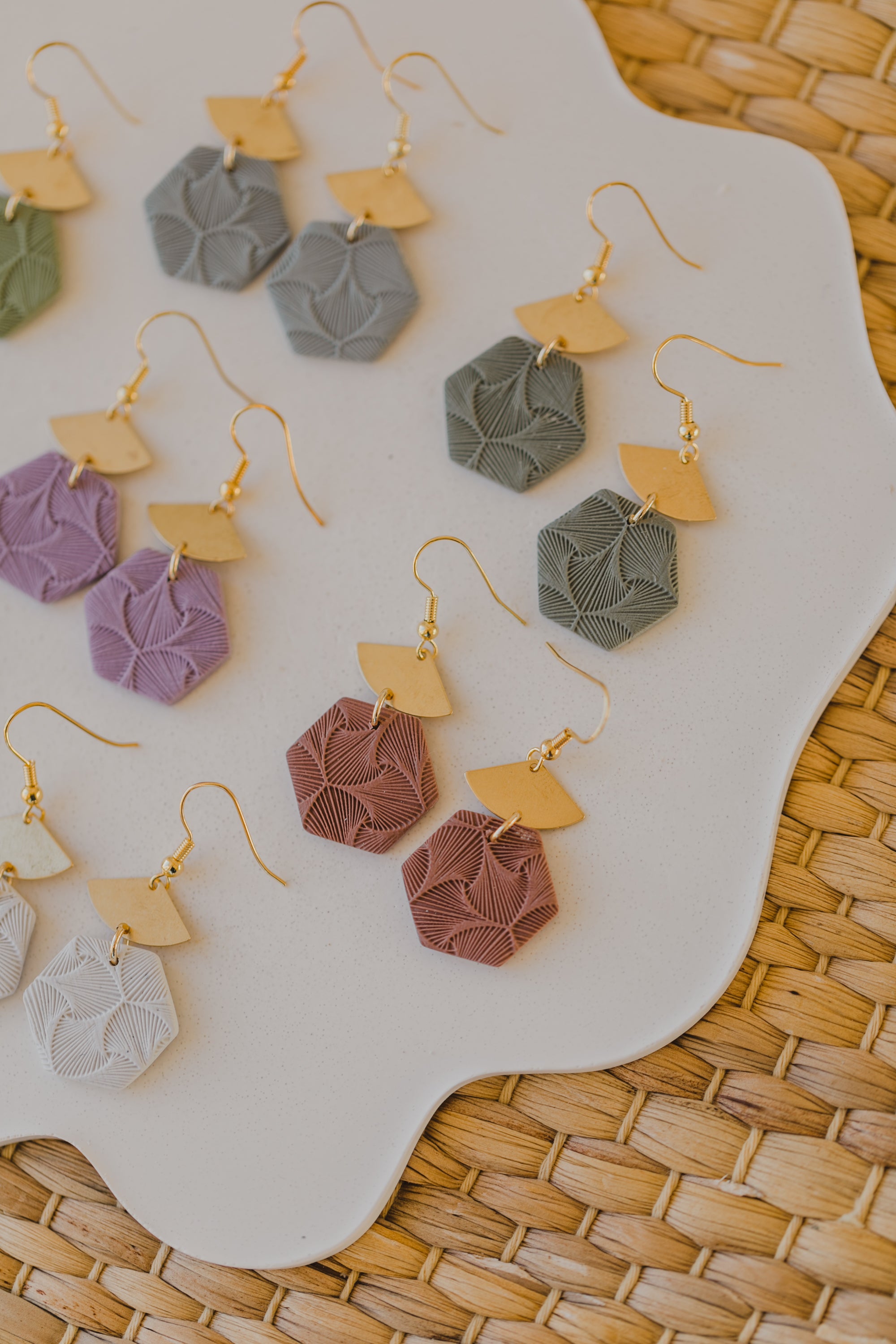 gemusterte bunte Polymer Ton Ohrringe mit Muster