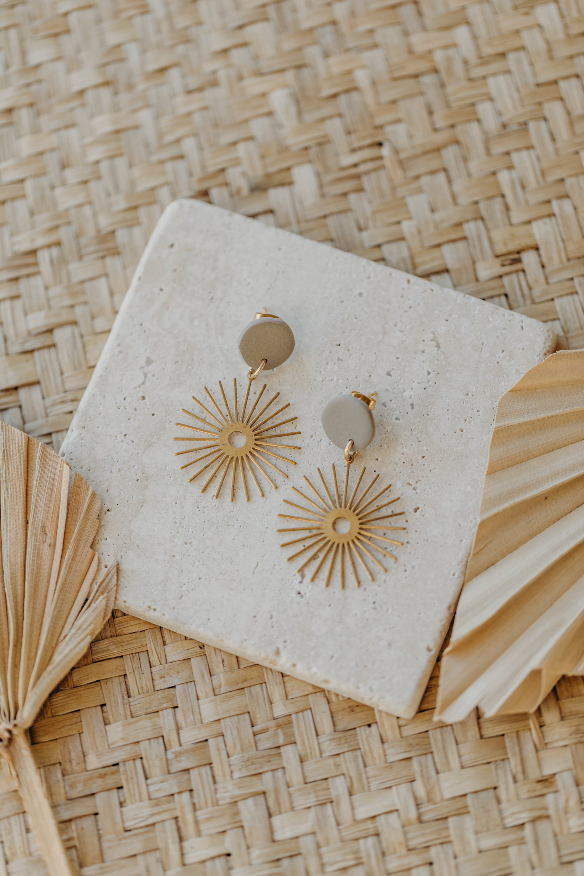 fringe earrings made of brass