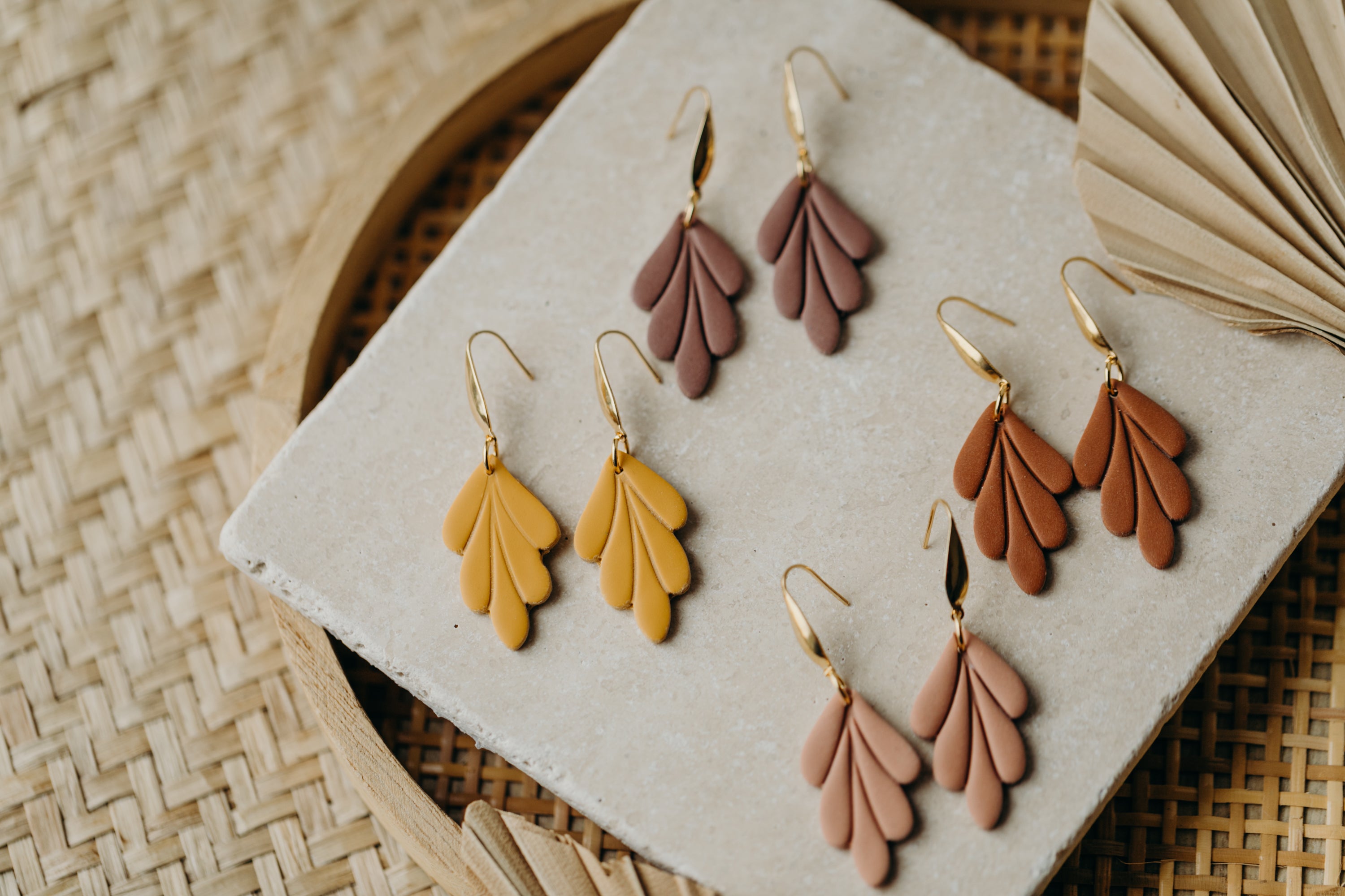 AVI - Polymer clay earrings in cinnamon