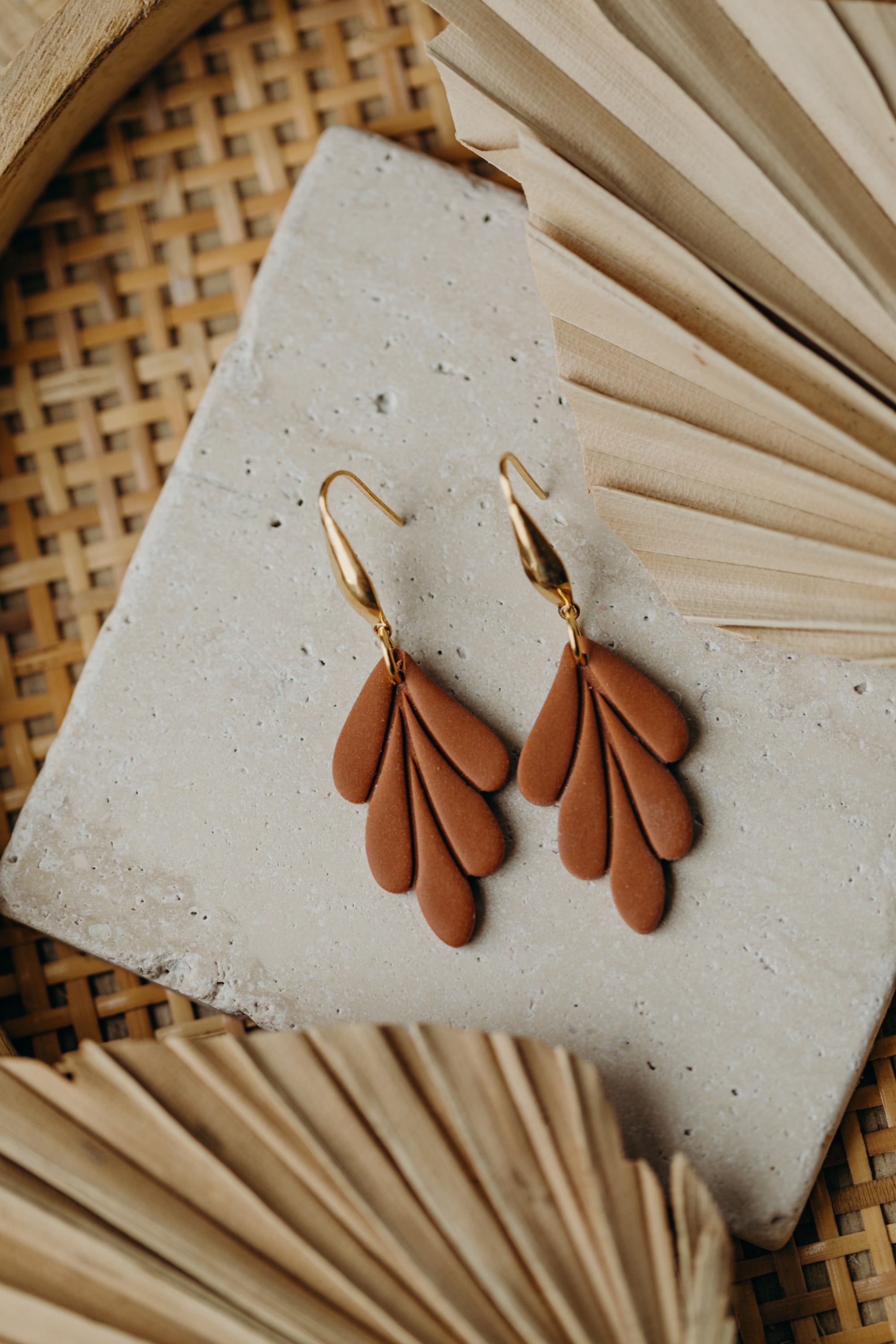AVI - Polymer clay earrings in cinnamon