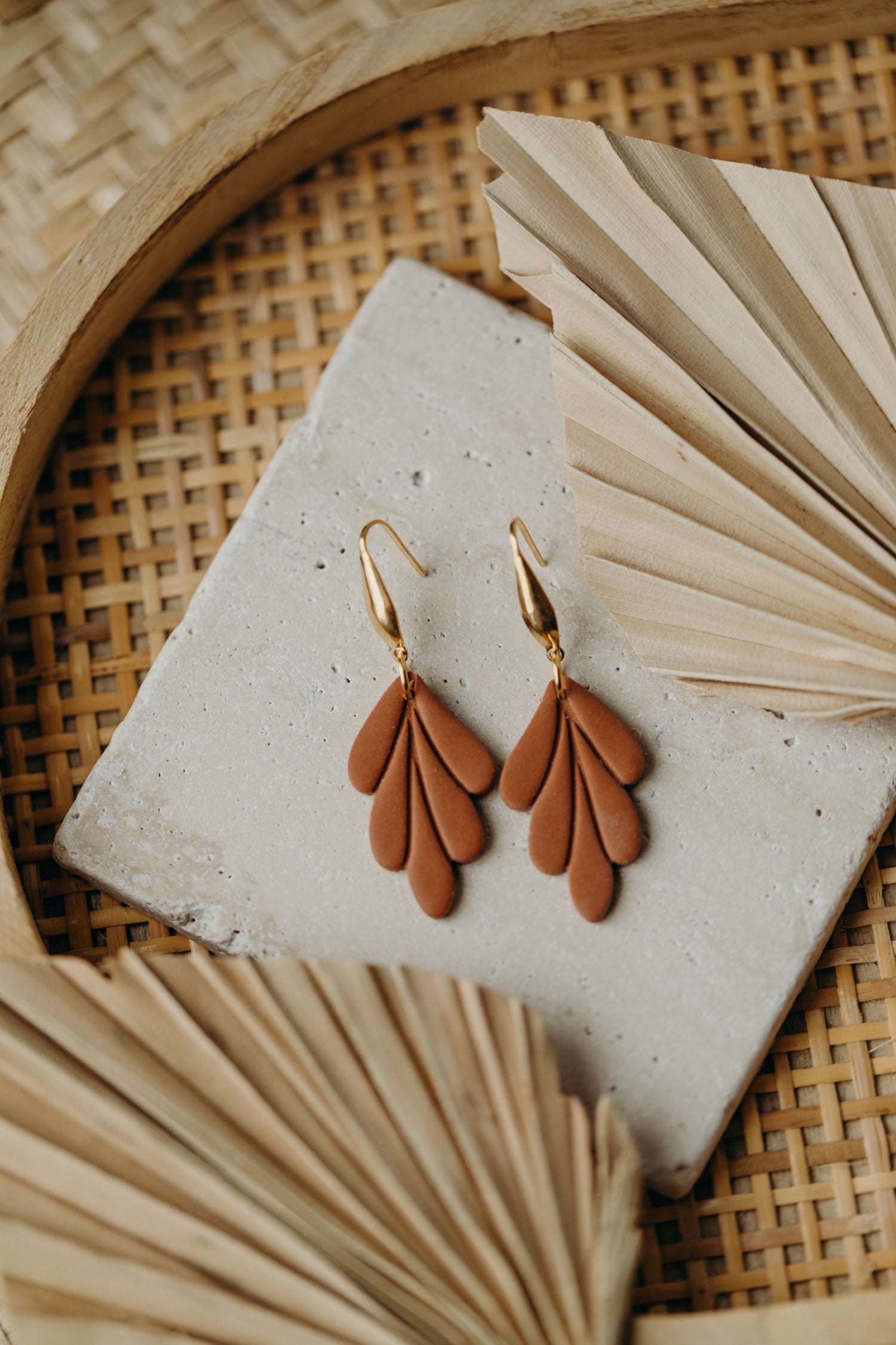 AVI - Polymer clay earrings in cinnamon