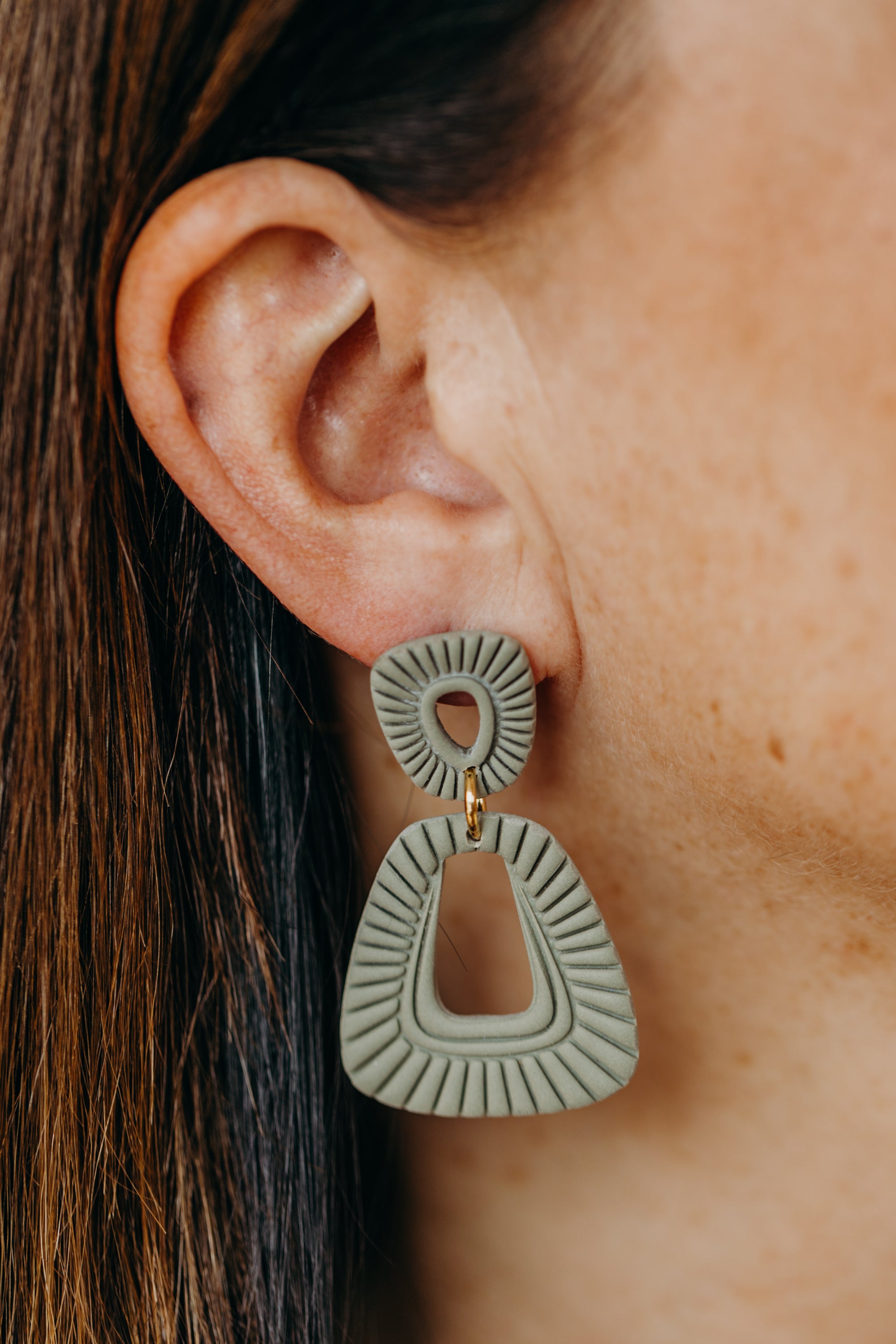 Francesca - Polymer clay earrings in orange, light purple and red