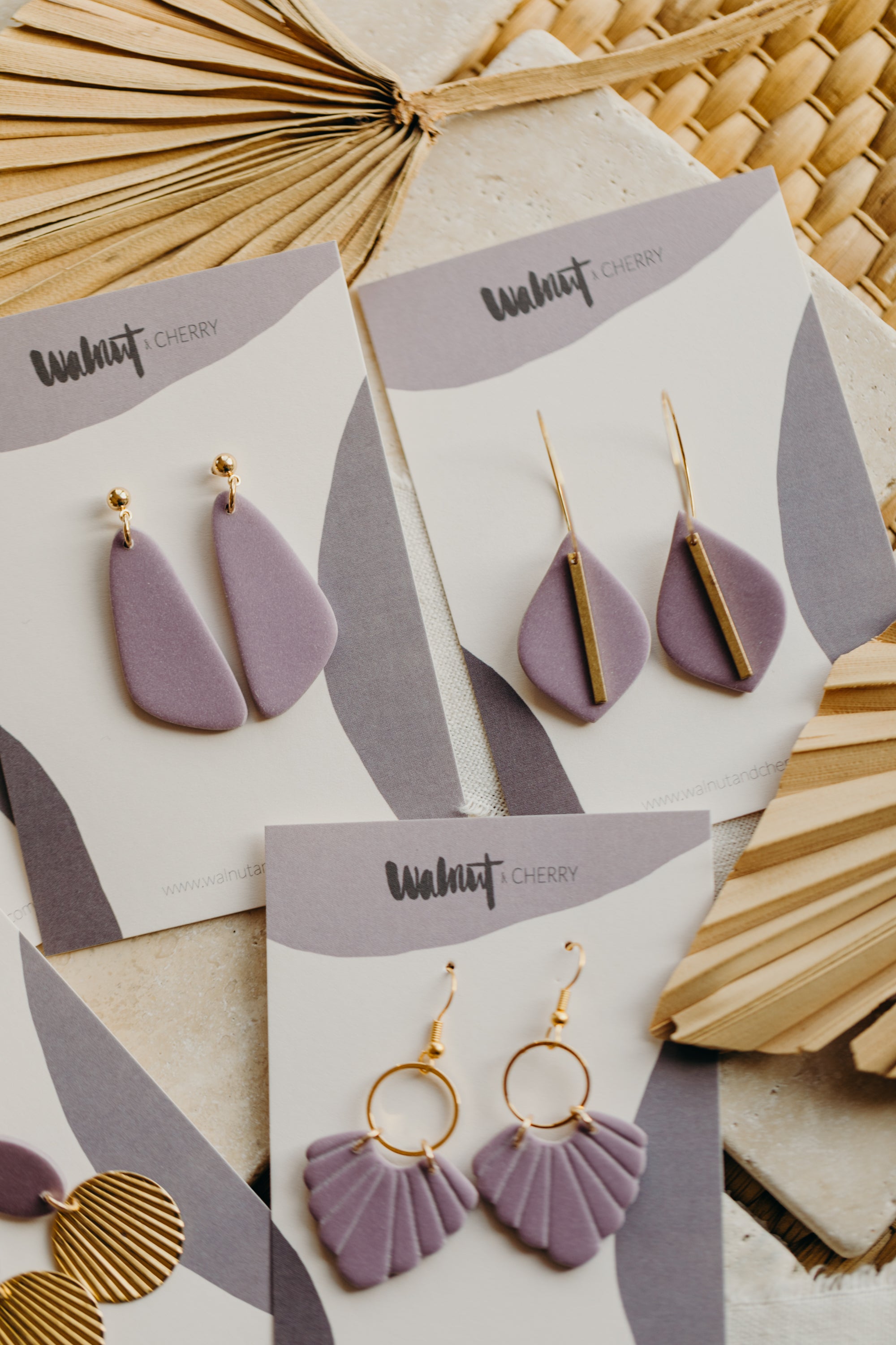 Polymer Ton Ohrringe in der Farbe Helles Lila