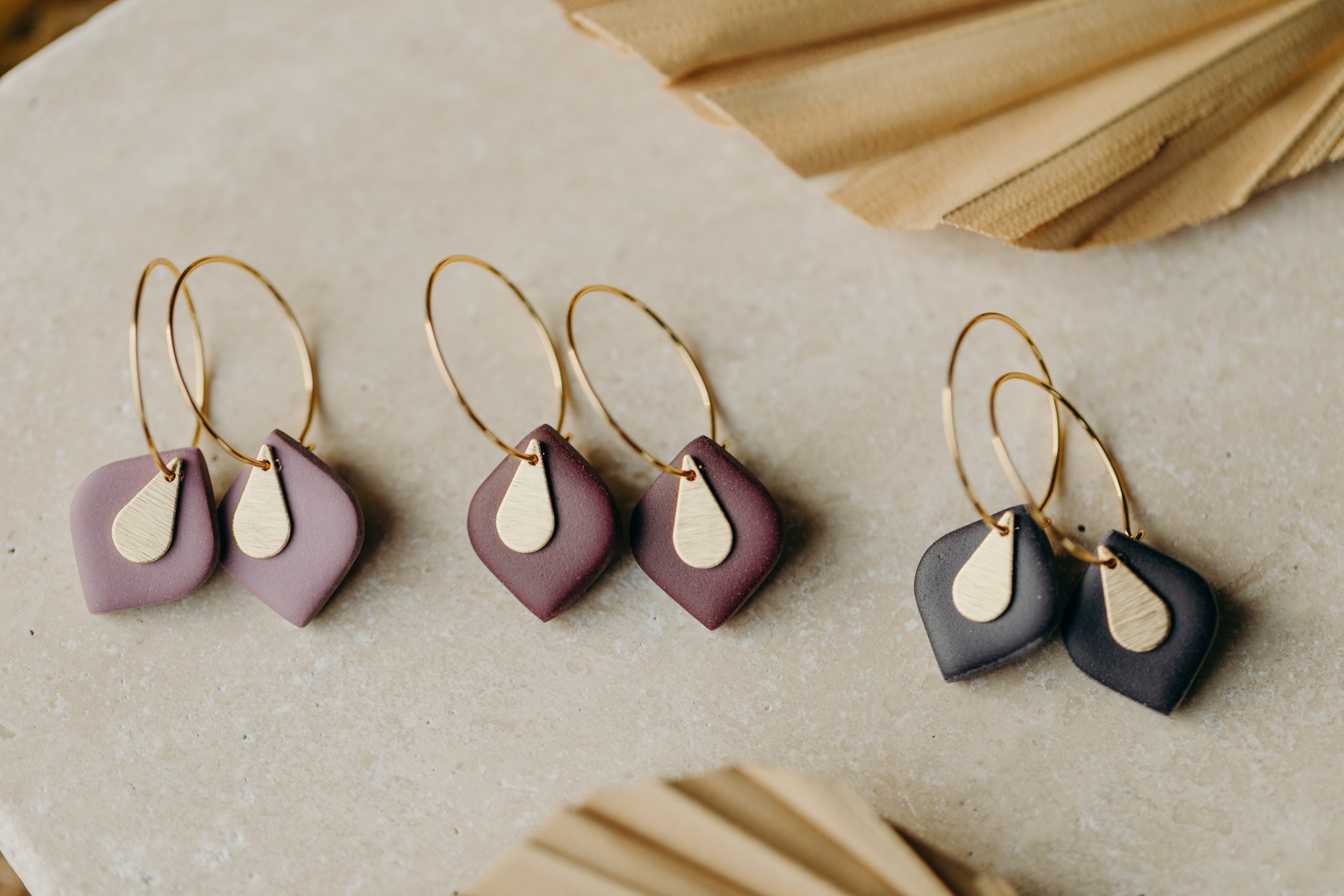 KATJA - Hoop earrings with teardrop polymer clay pendants in berry tones