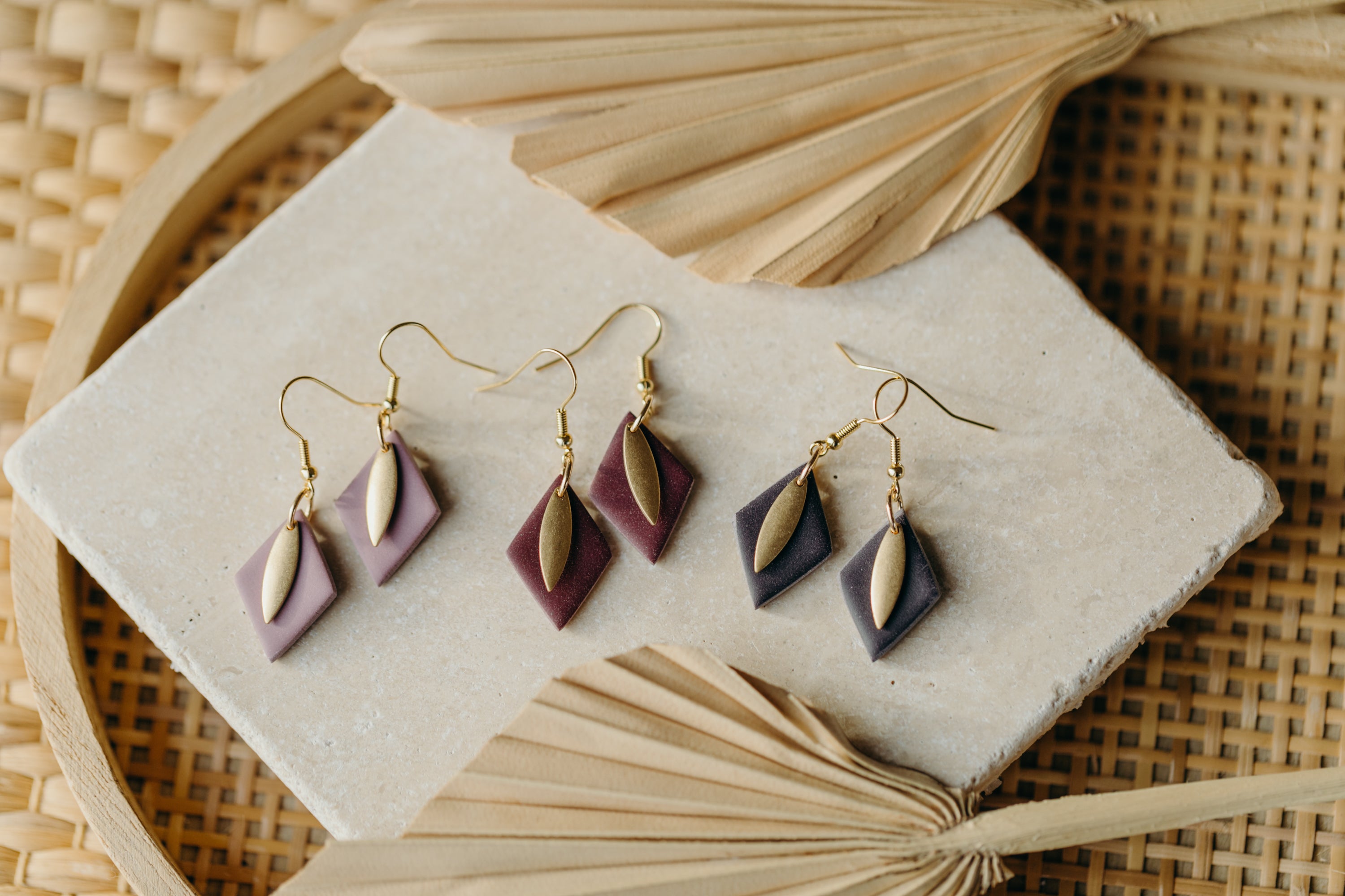 JOELLE - diamond-shaped polymer clay earrings in berry tones