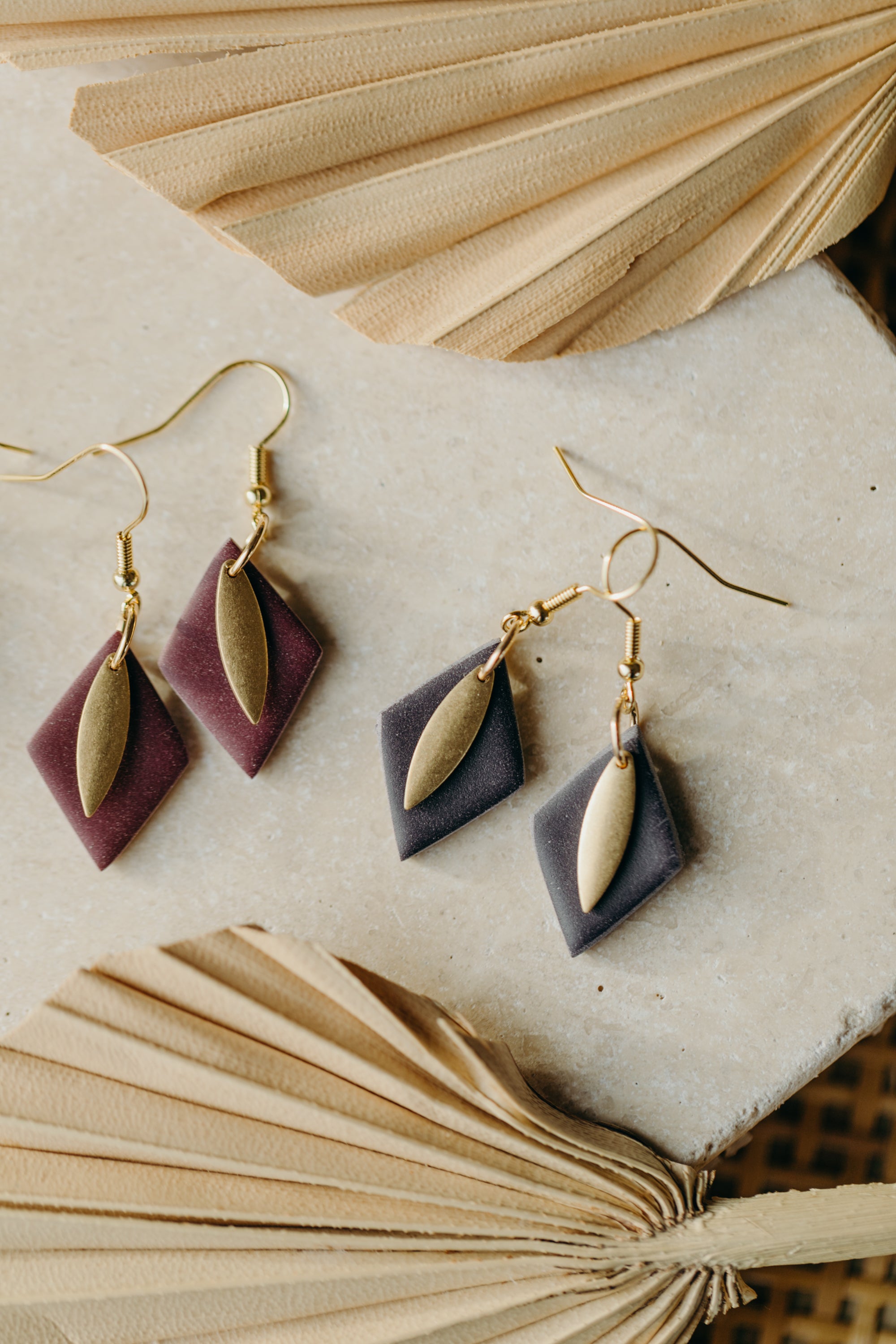 JOELLE - diamond-shaped polymer clay earrings in berry tones
