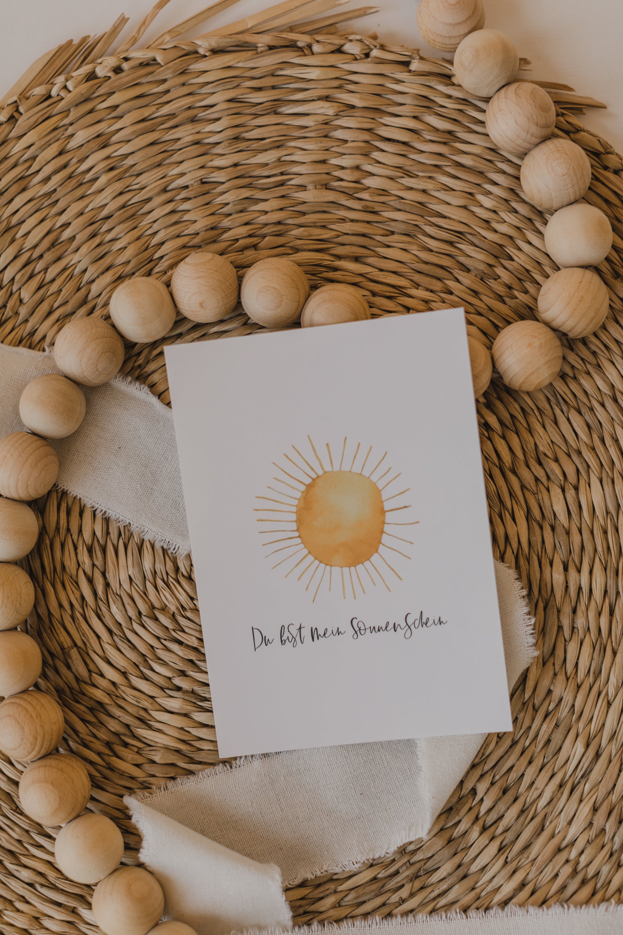 Postkarte gelbe Sonne mit dem Aufdruck "Du bist mein Sonnenschein"