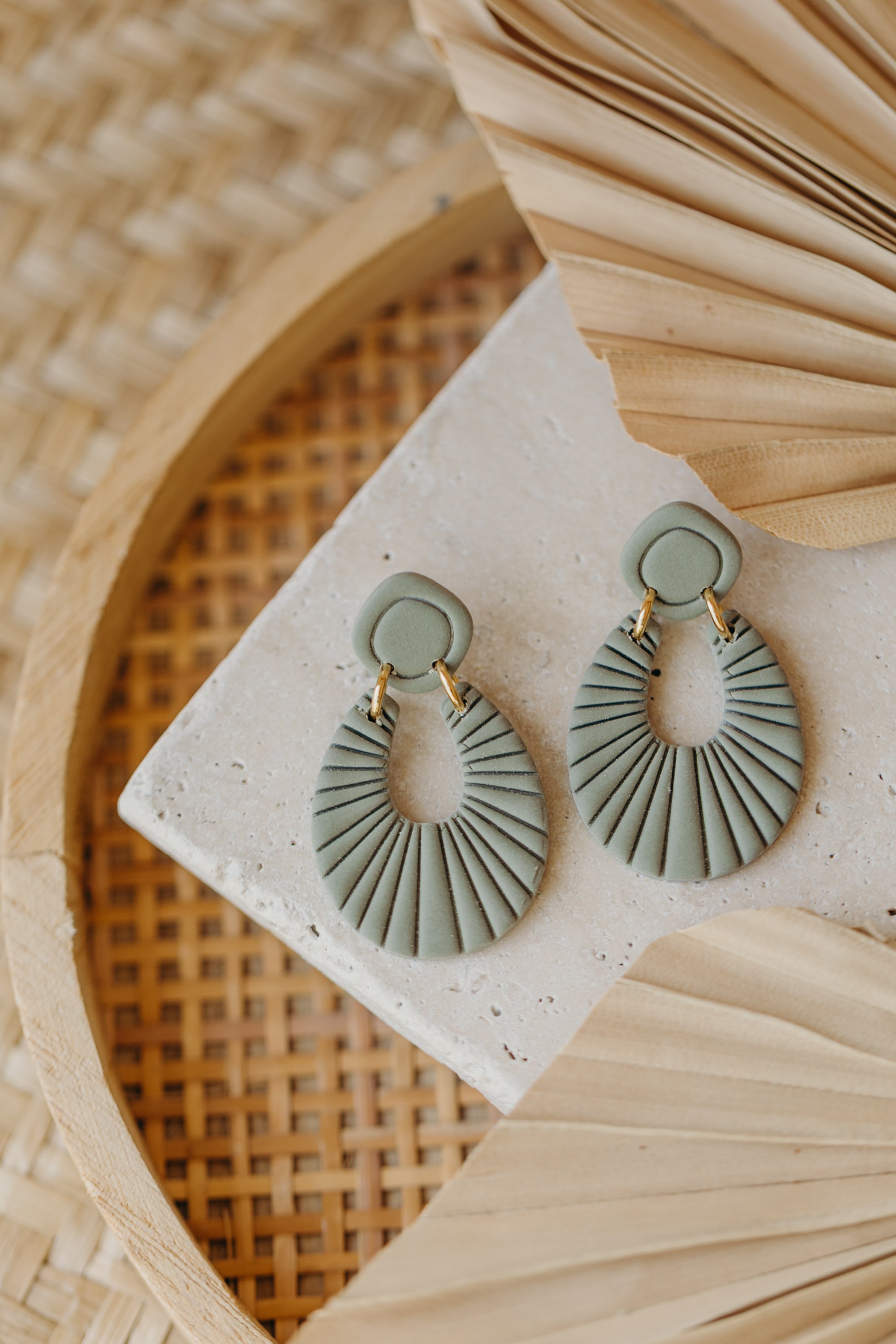 Francesca - Polymer clay earrings in orange, light purple and red